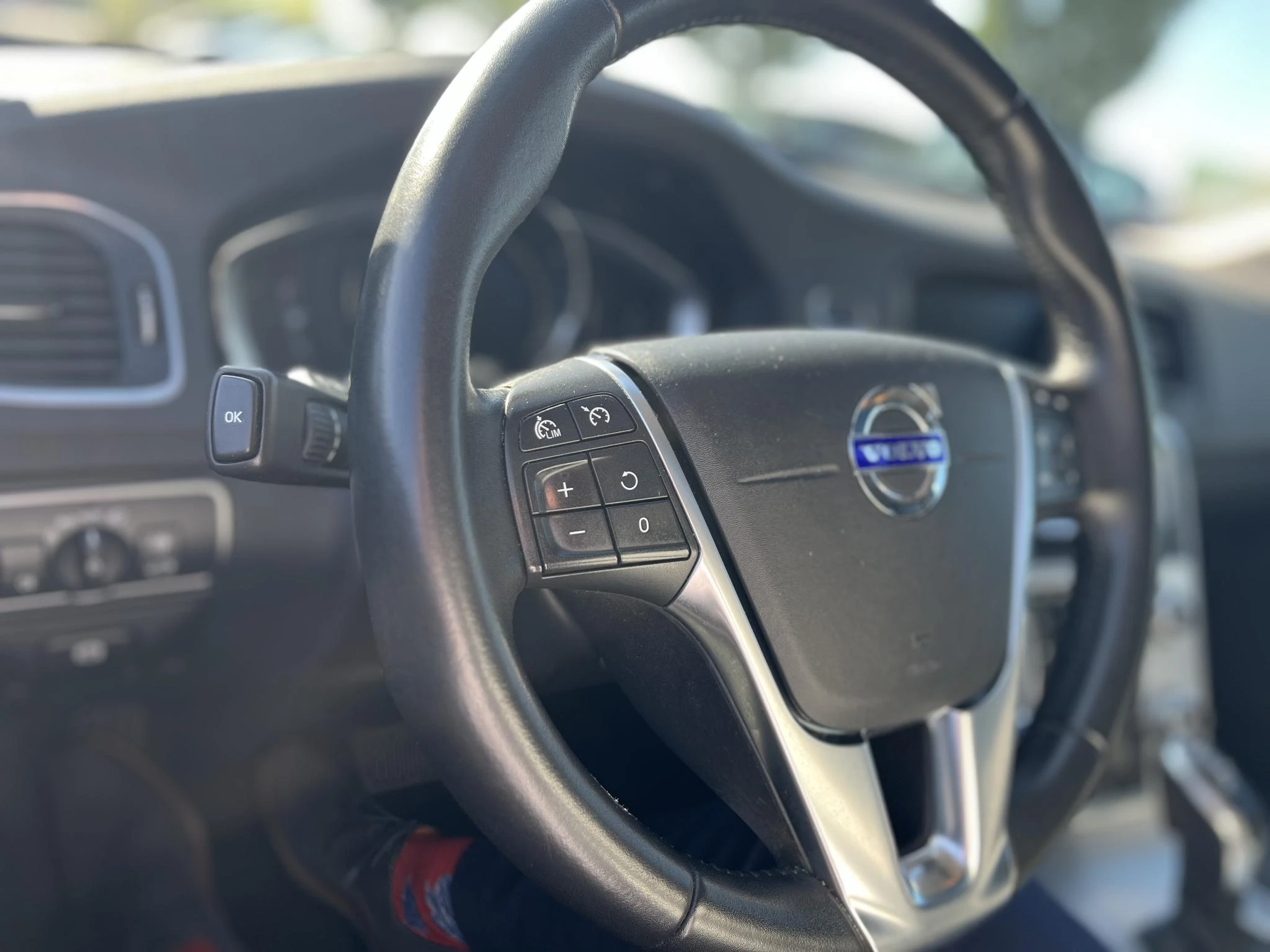 Volvo-V60-image-8