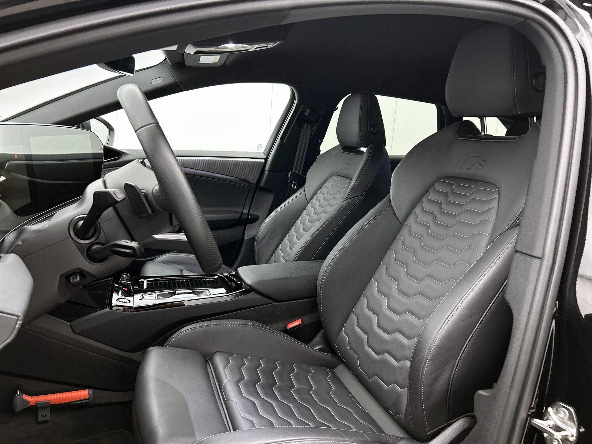 Audi A6 Avant e-tron S edition 83 kWh