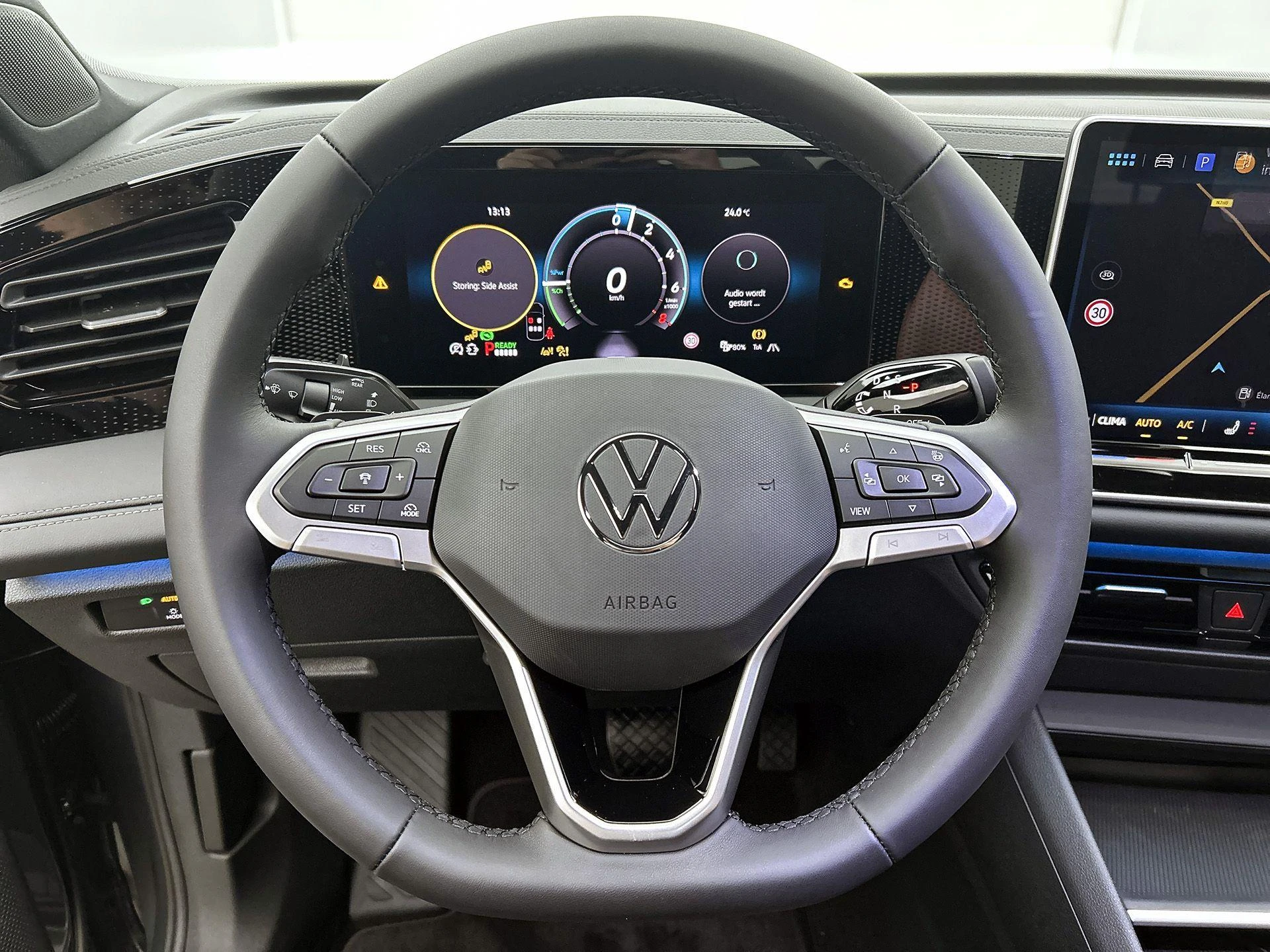 Volkswagen-Tiguan-image-15