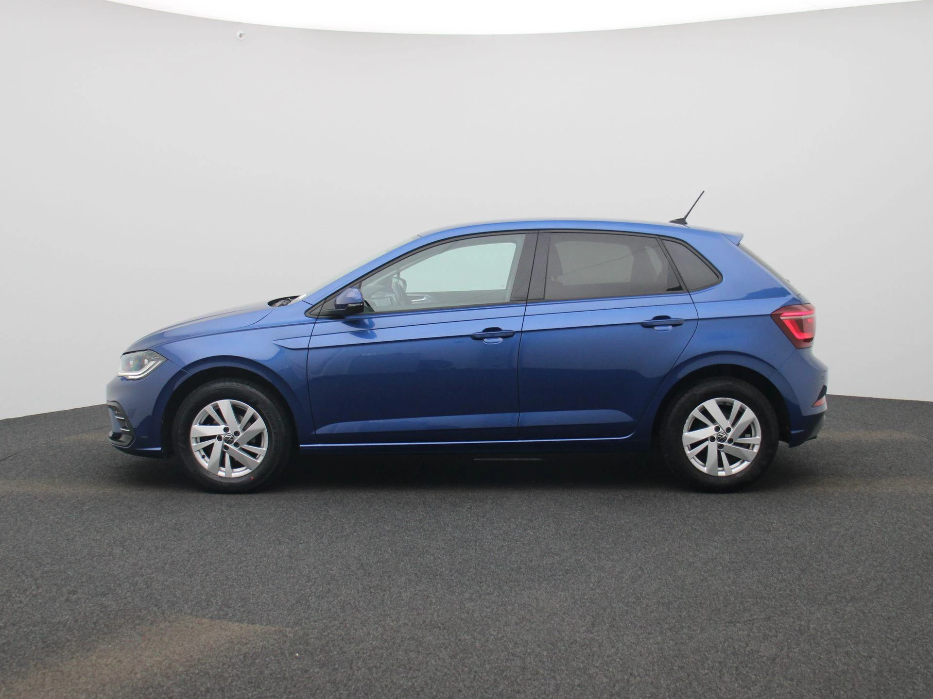 Volkswagen Polo 1.0 TSI R-Line Business