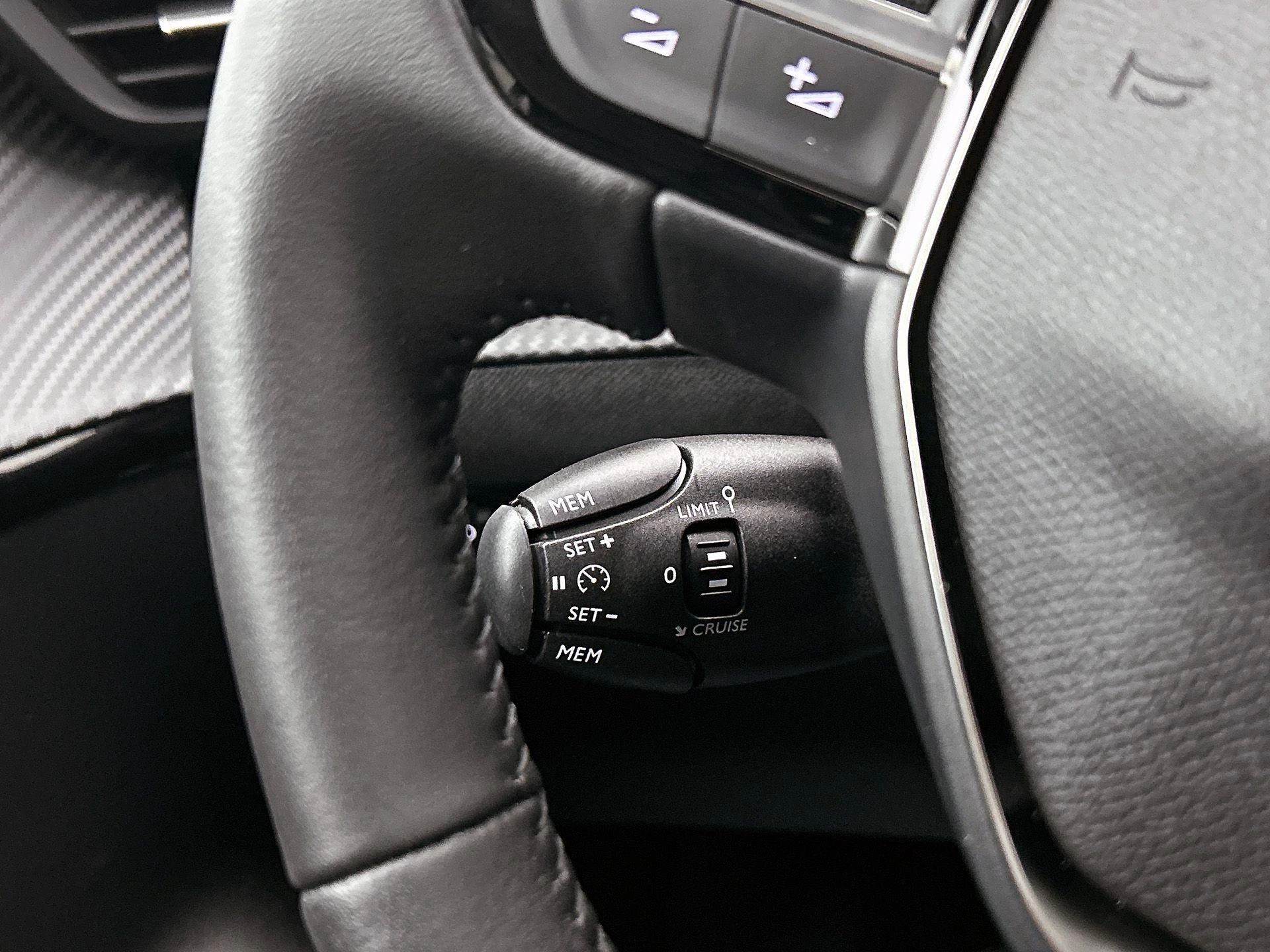 Peugeot-208-image-5