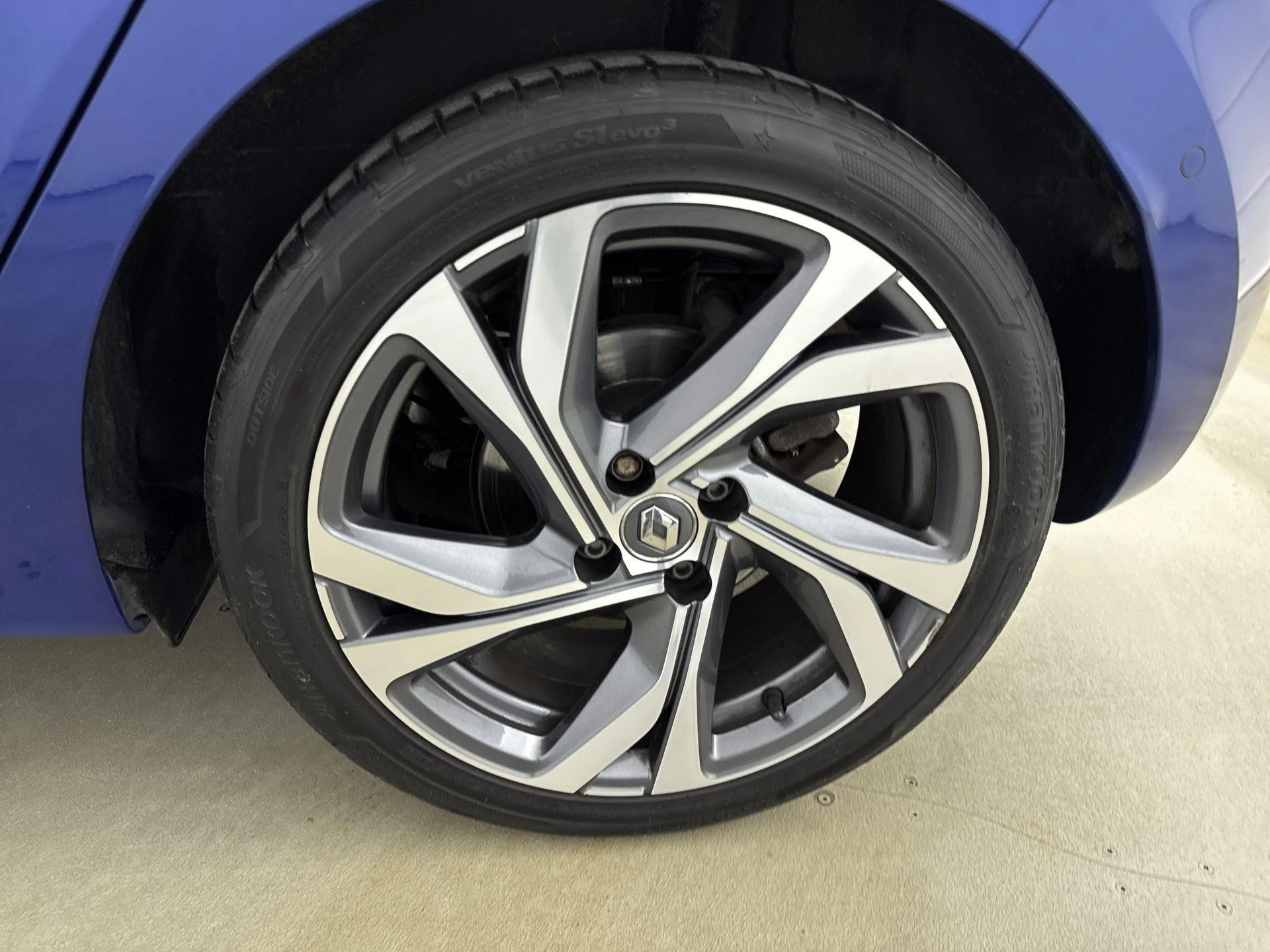 Renault-Clio-image-27