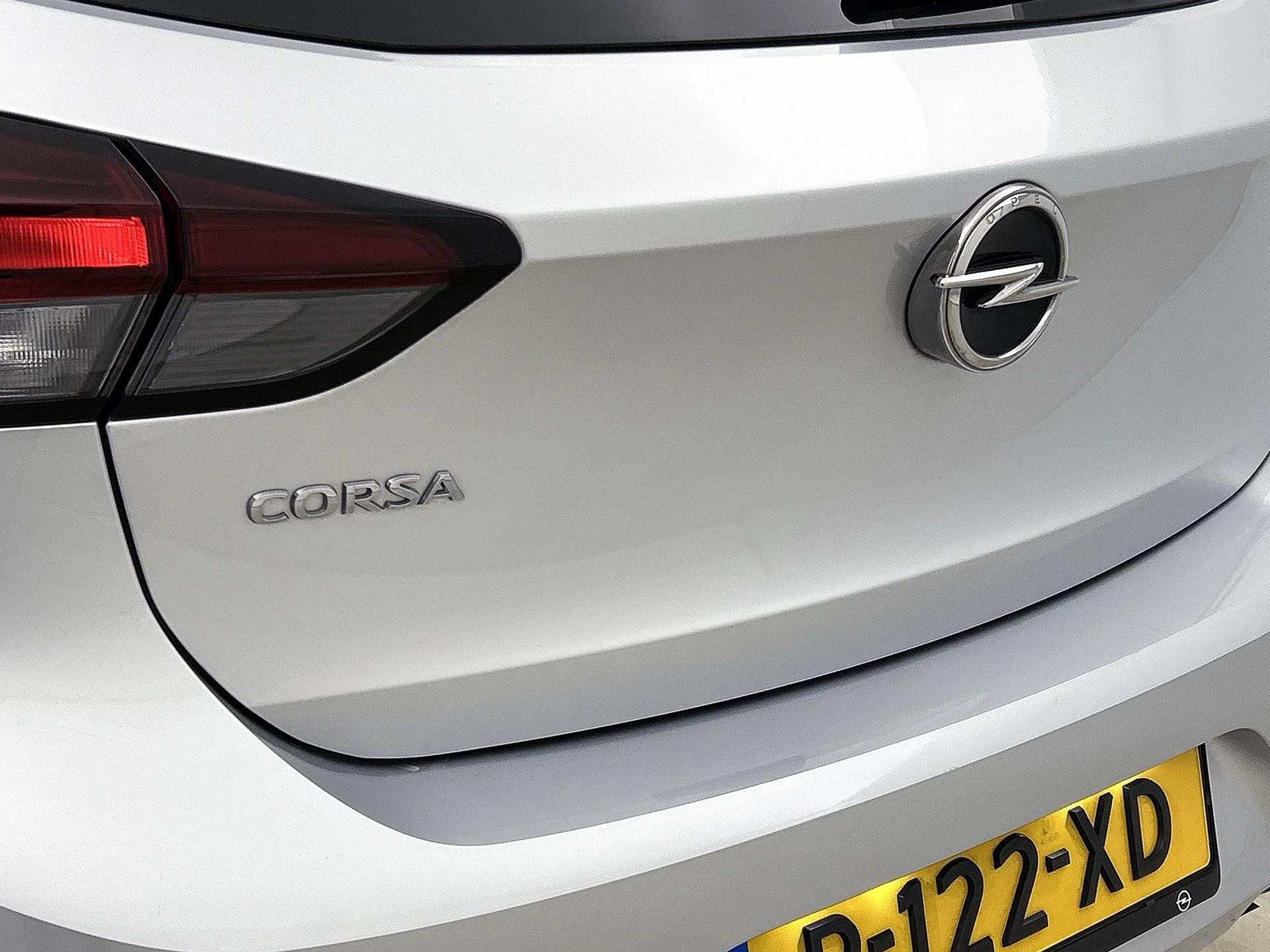 Opel Corsa 1.2 Edition