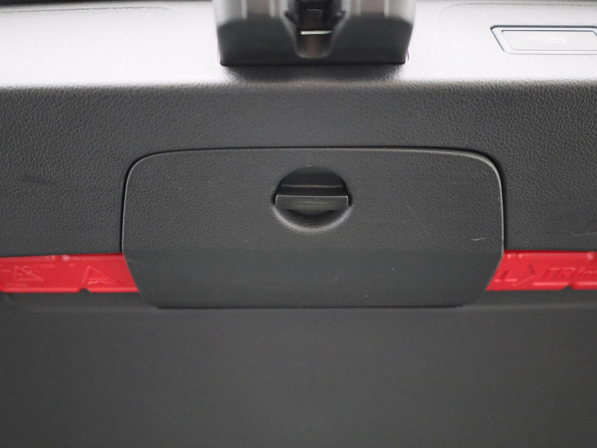 Volkswagen-Passat-image-12
