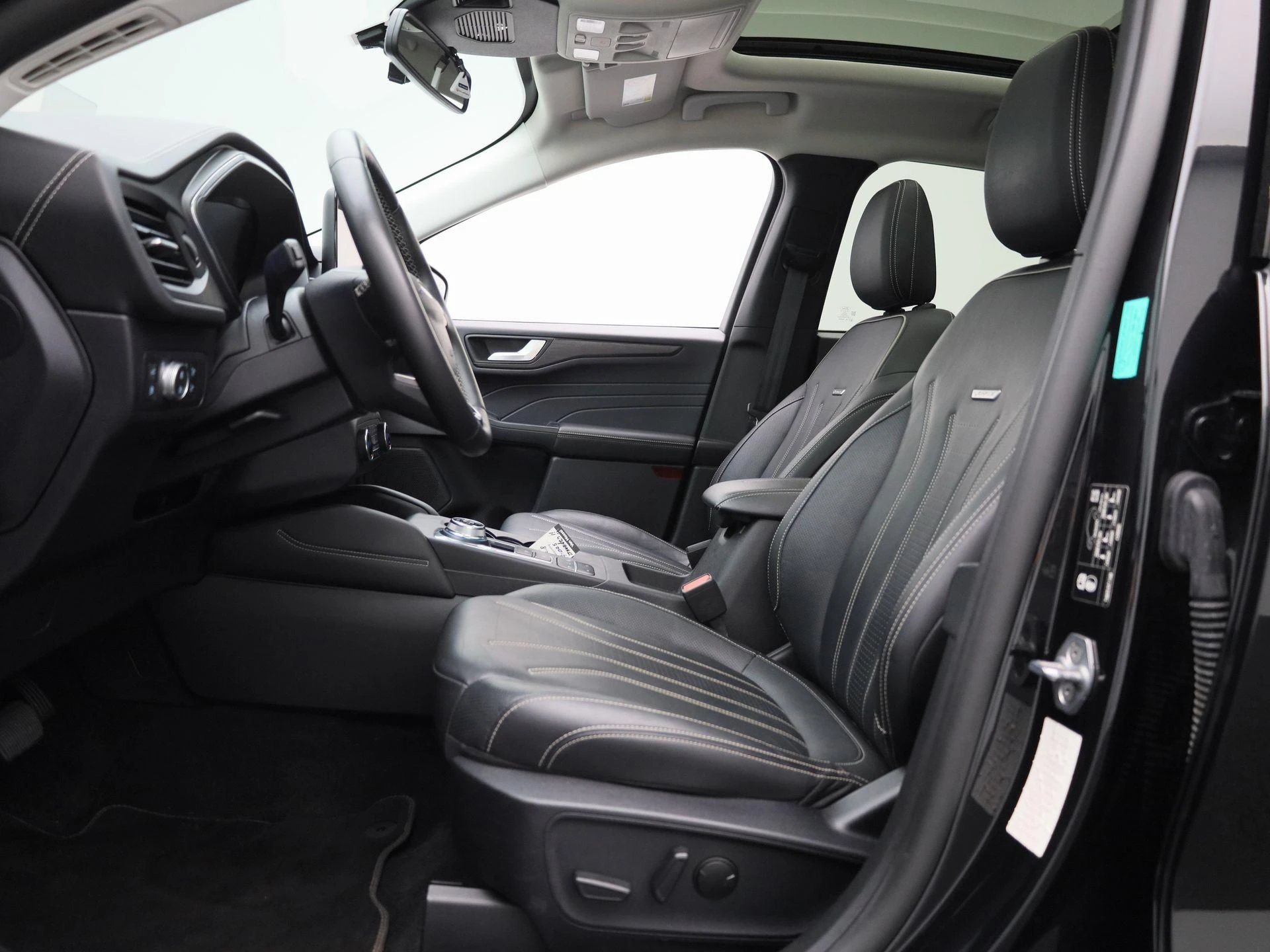 Ford-Kuga-image-10