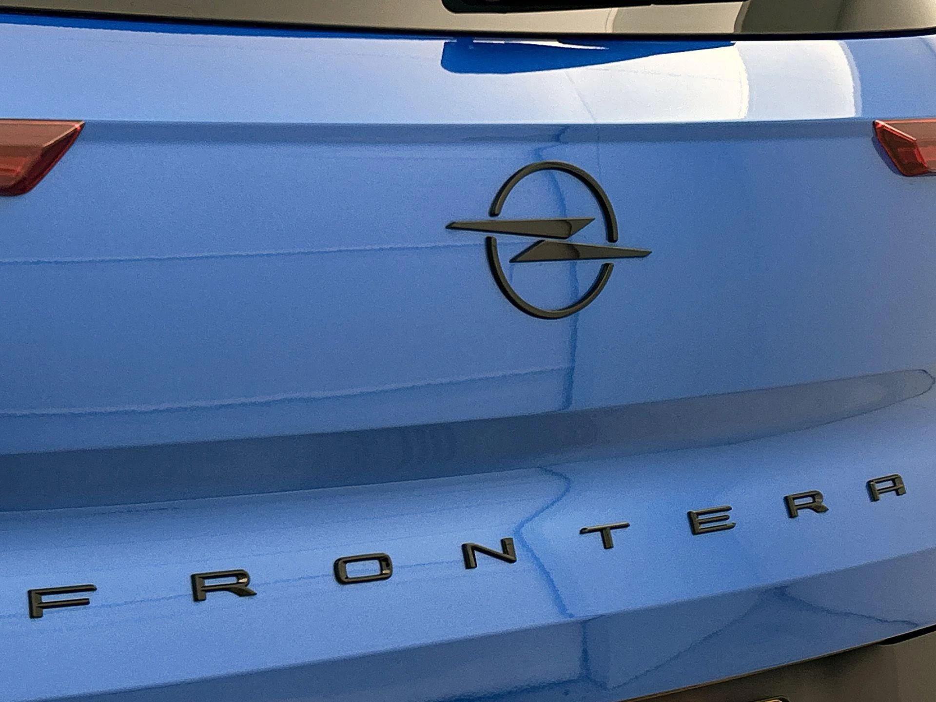 Opel-Frontera-image-11