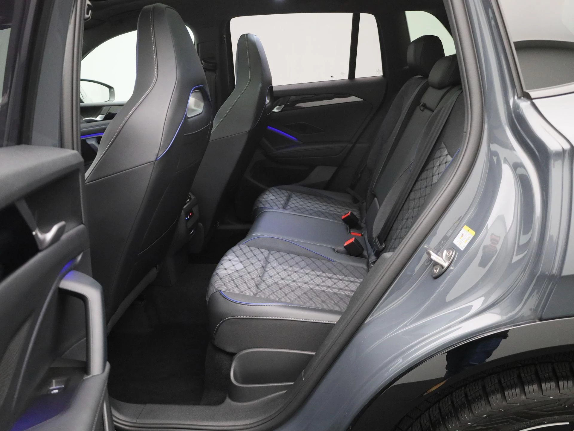 Volkswagen Tiguan 1.5 eHybrid R-Line Edition 204 PK|