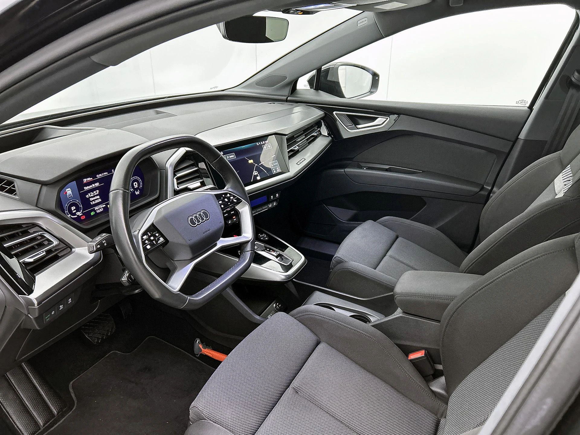Audi-Q4 e-tron-image-13
