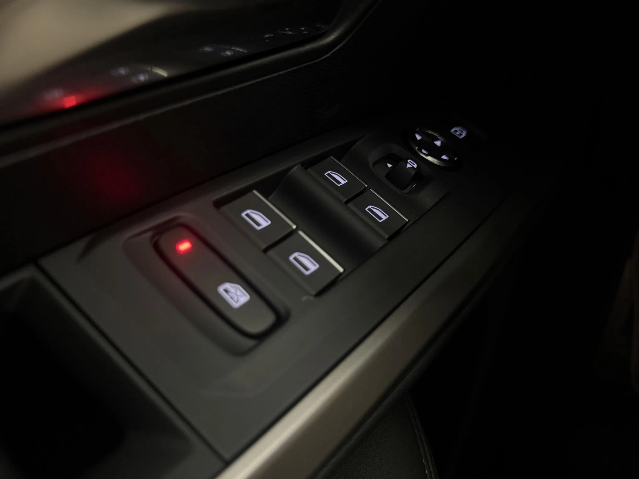 Peugeot-5008-image-21