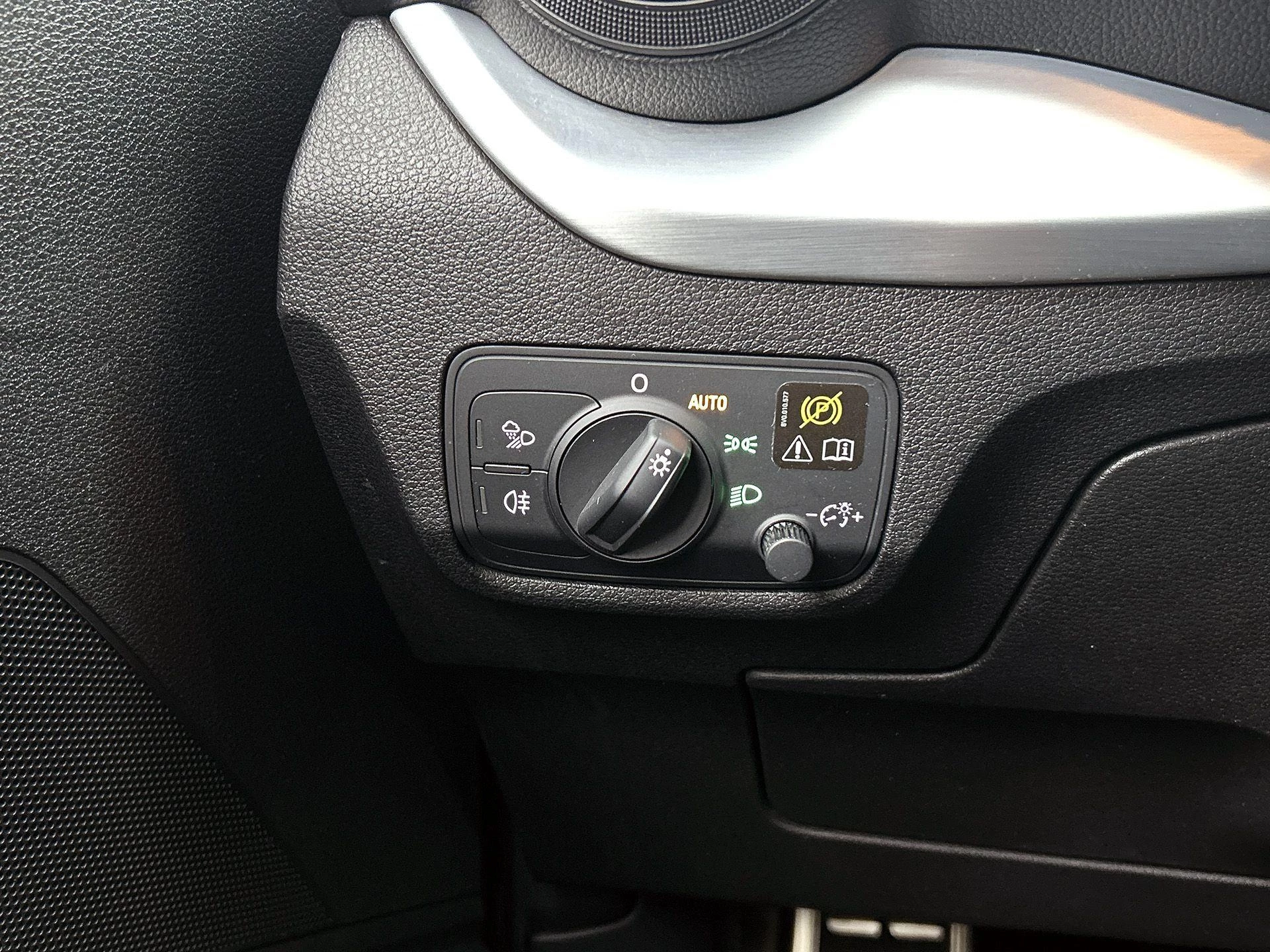 Audi-Q2-image-17