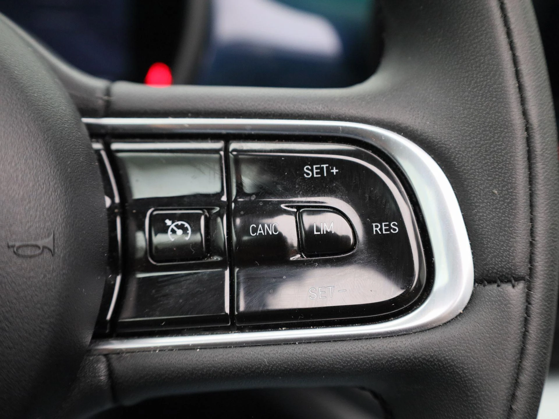 Fiat-500e-image-25