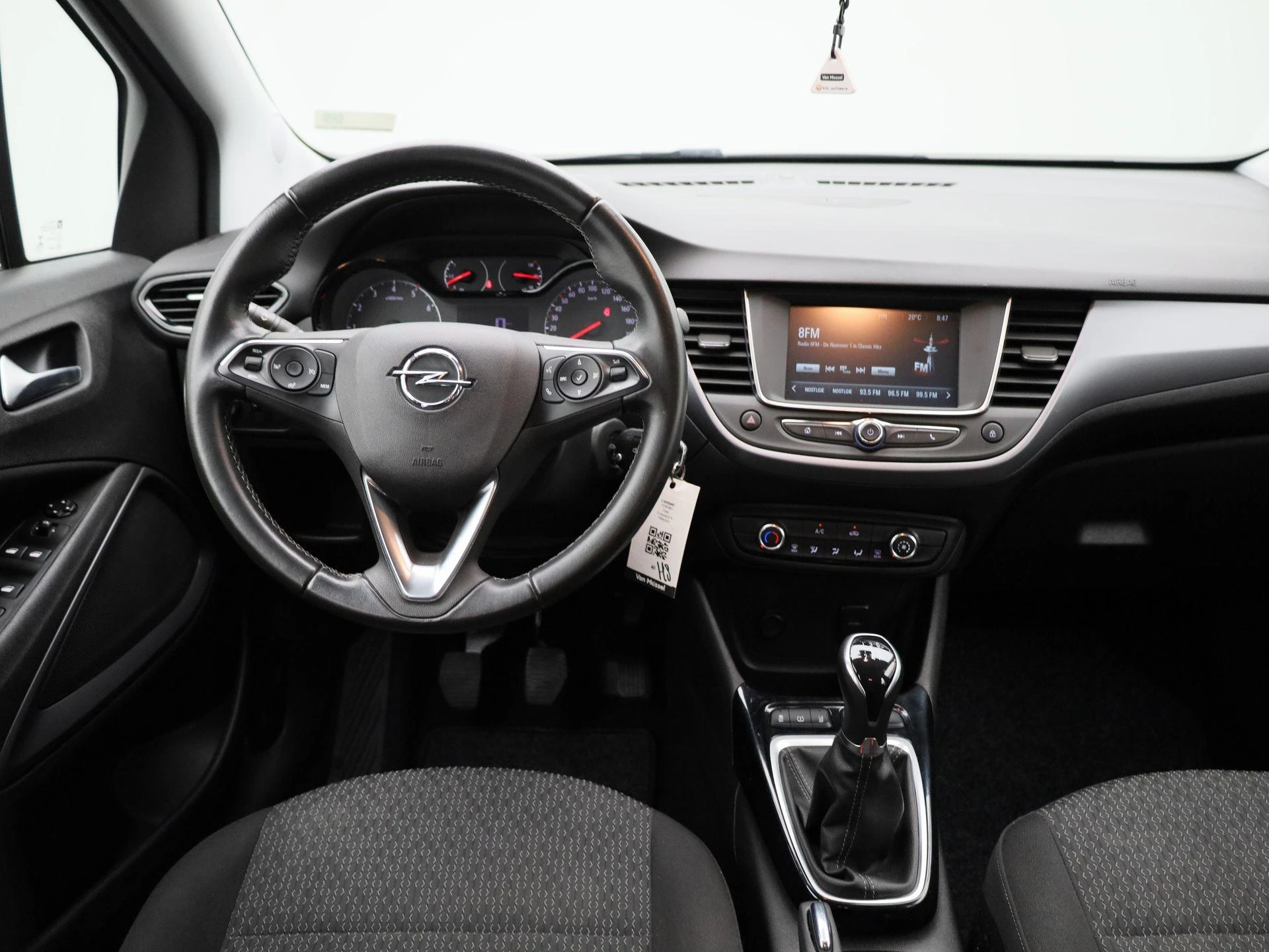 Opel-Crossland X-image-8