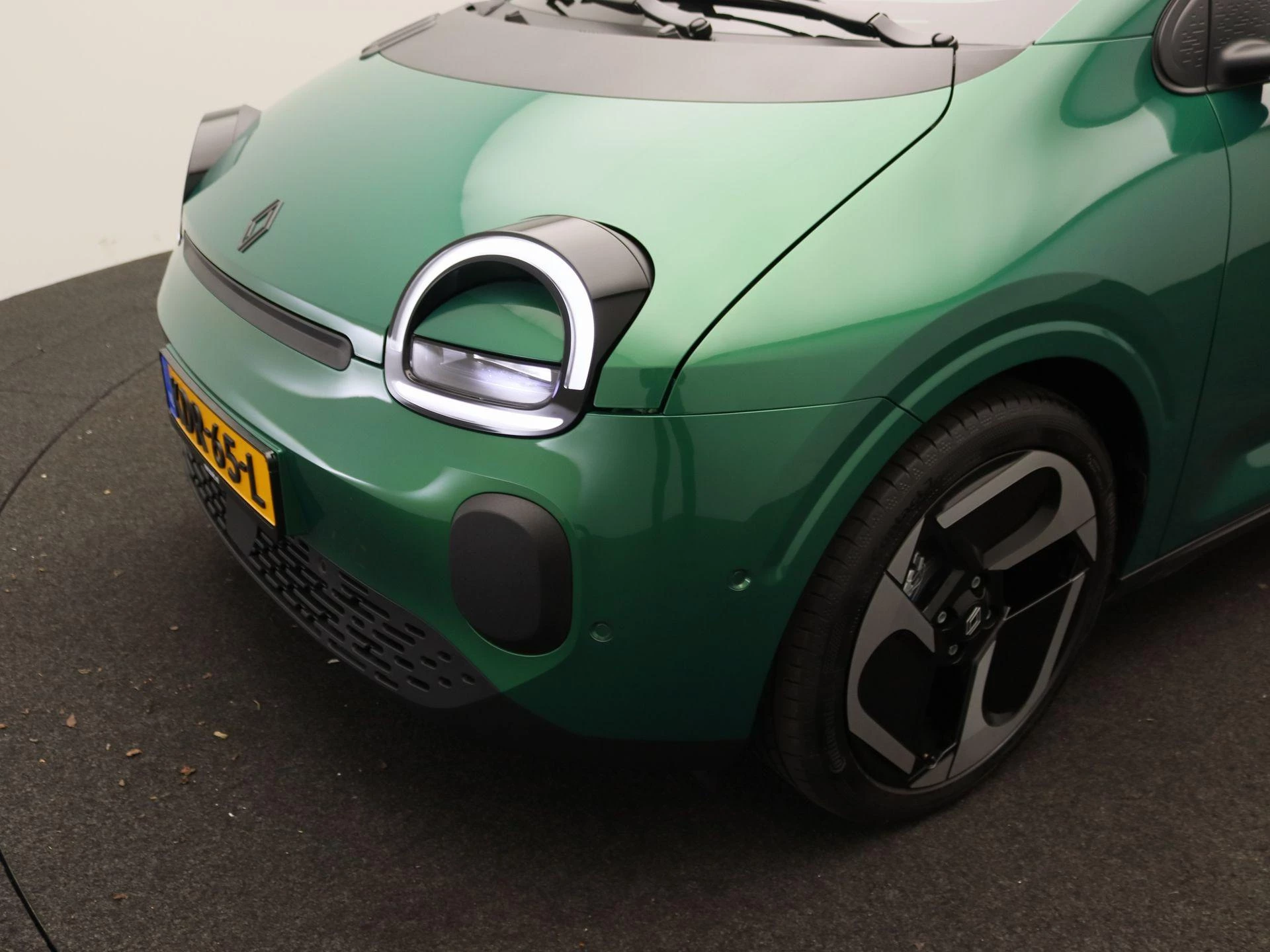 Renault-Twingo-image-13