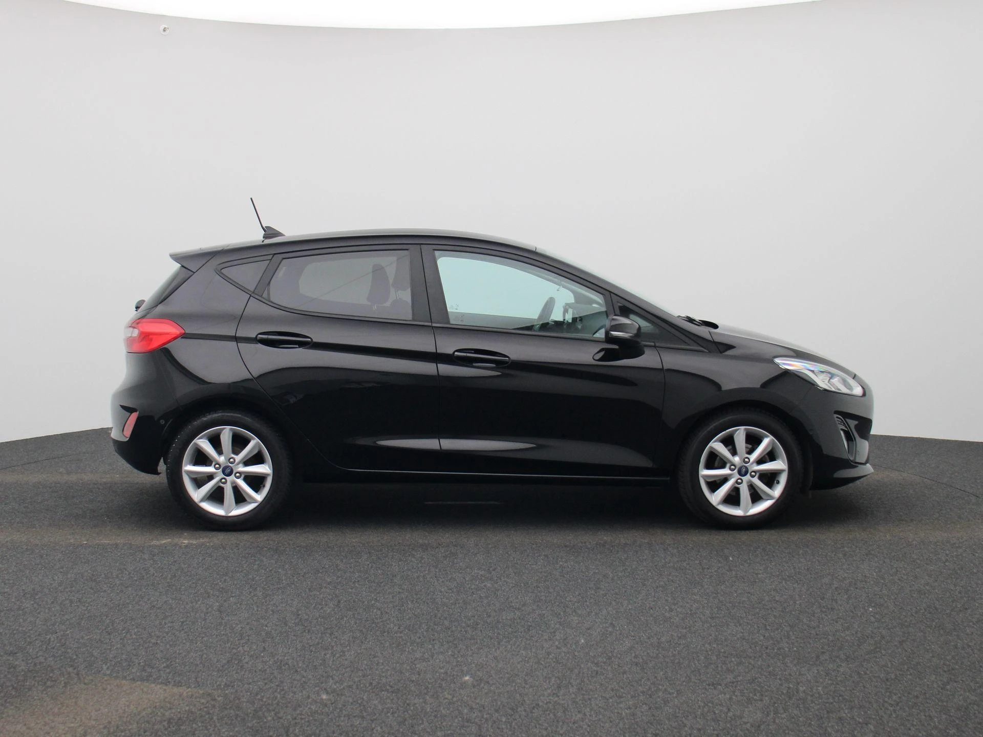 Ford Fiesta 1.0i EcoBoost MHEV 92kW Connected