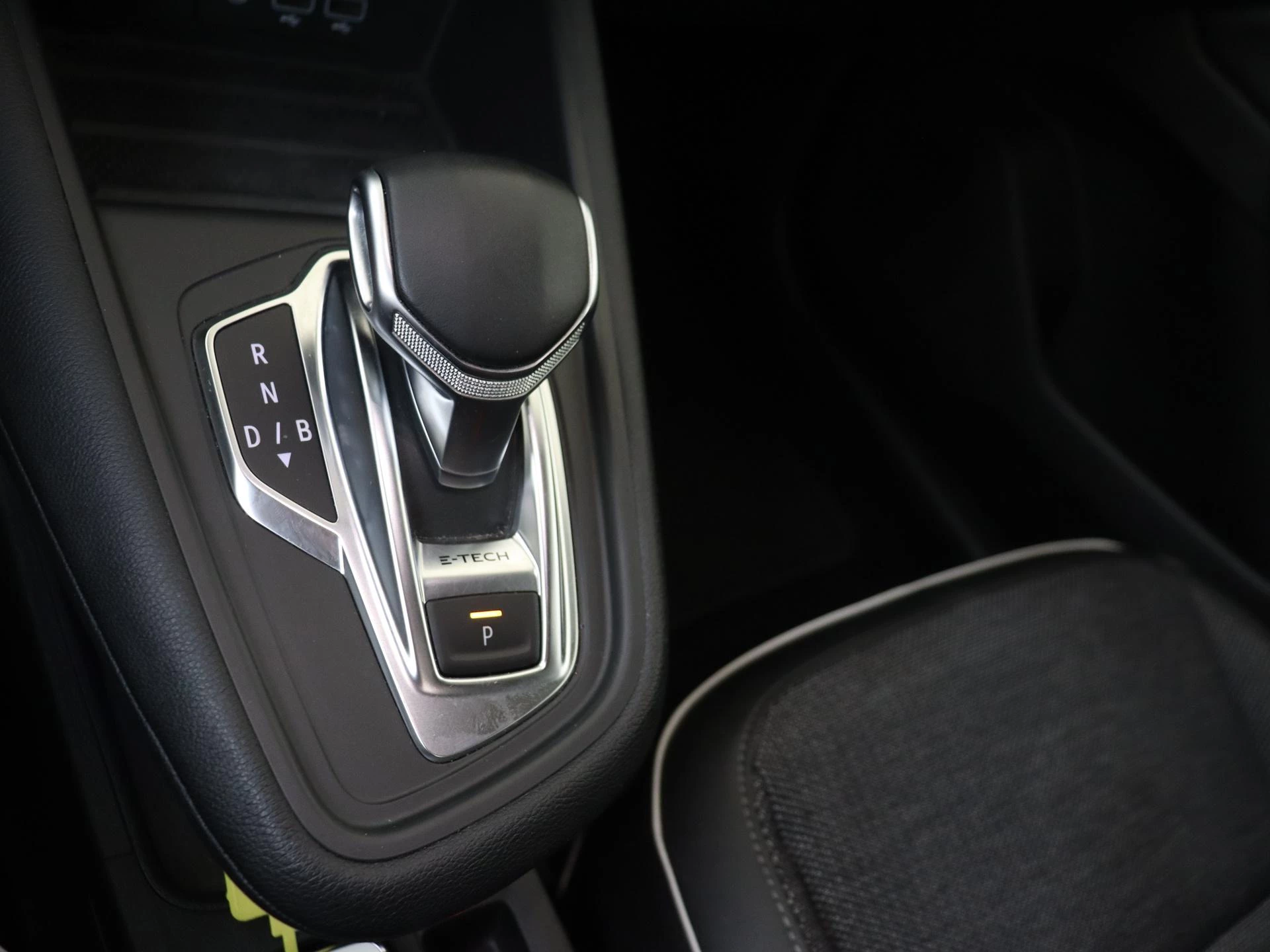 Renault-Captur-image-14