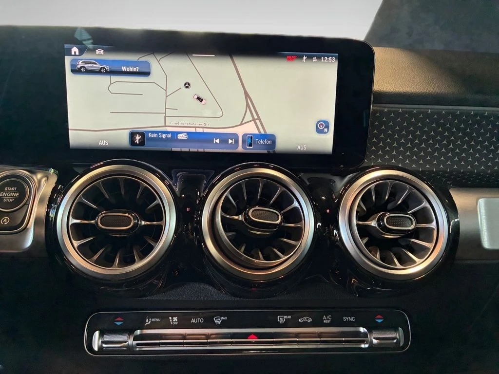 Mercedes-Benz-GLB 200 d-image-7