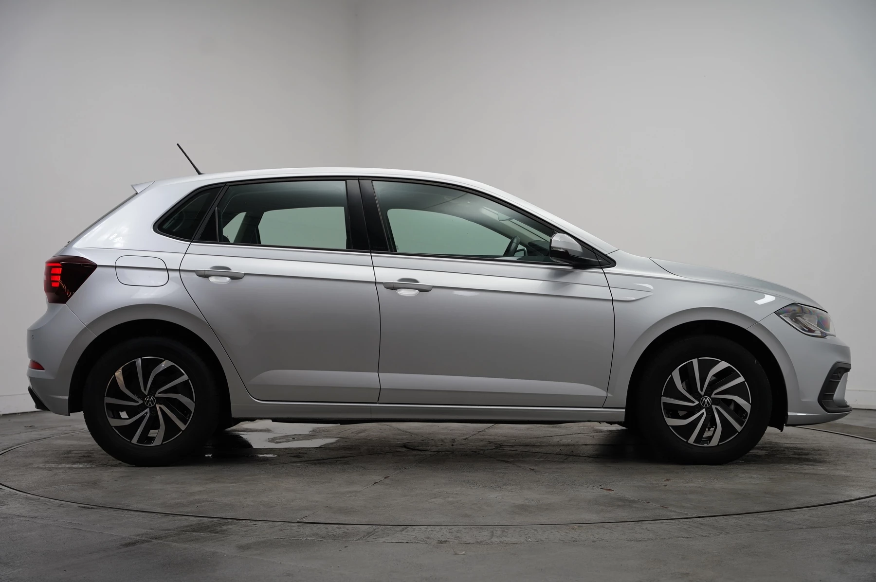 Volkswagen Polo 1.0 TSI Life 5dr