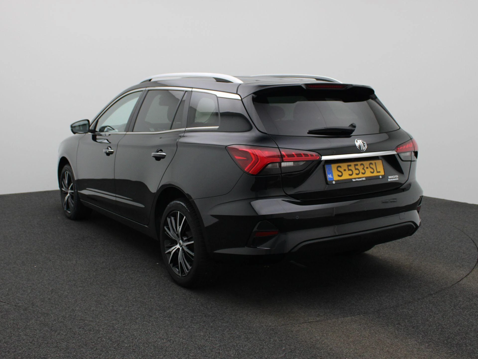 MG MG5 Electric Long Range Luxury 61 kWh