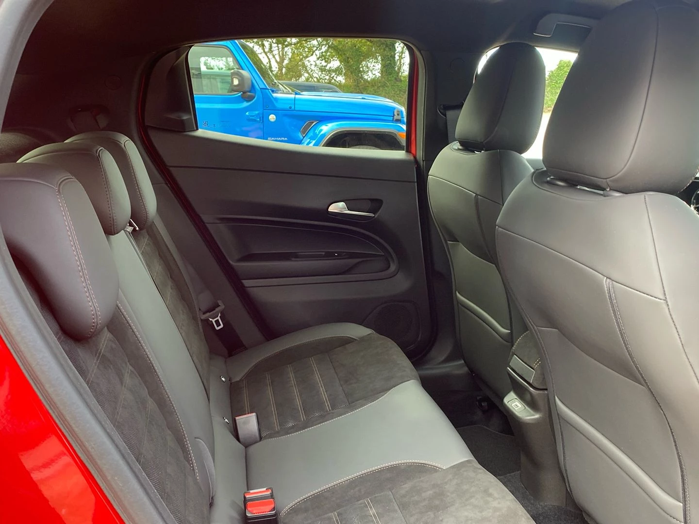 Alfa Romeo Junior 1.2 Turbo Ibrida Intensa 5dr Auto