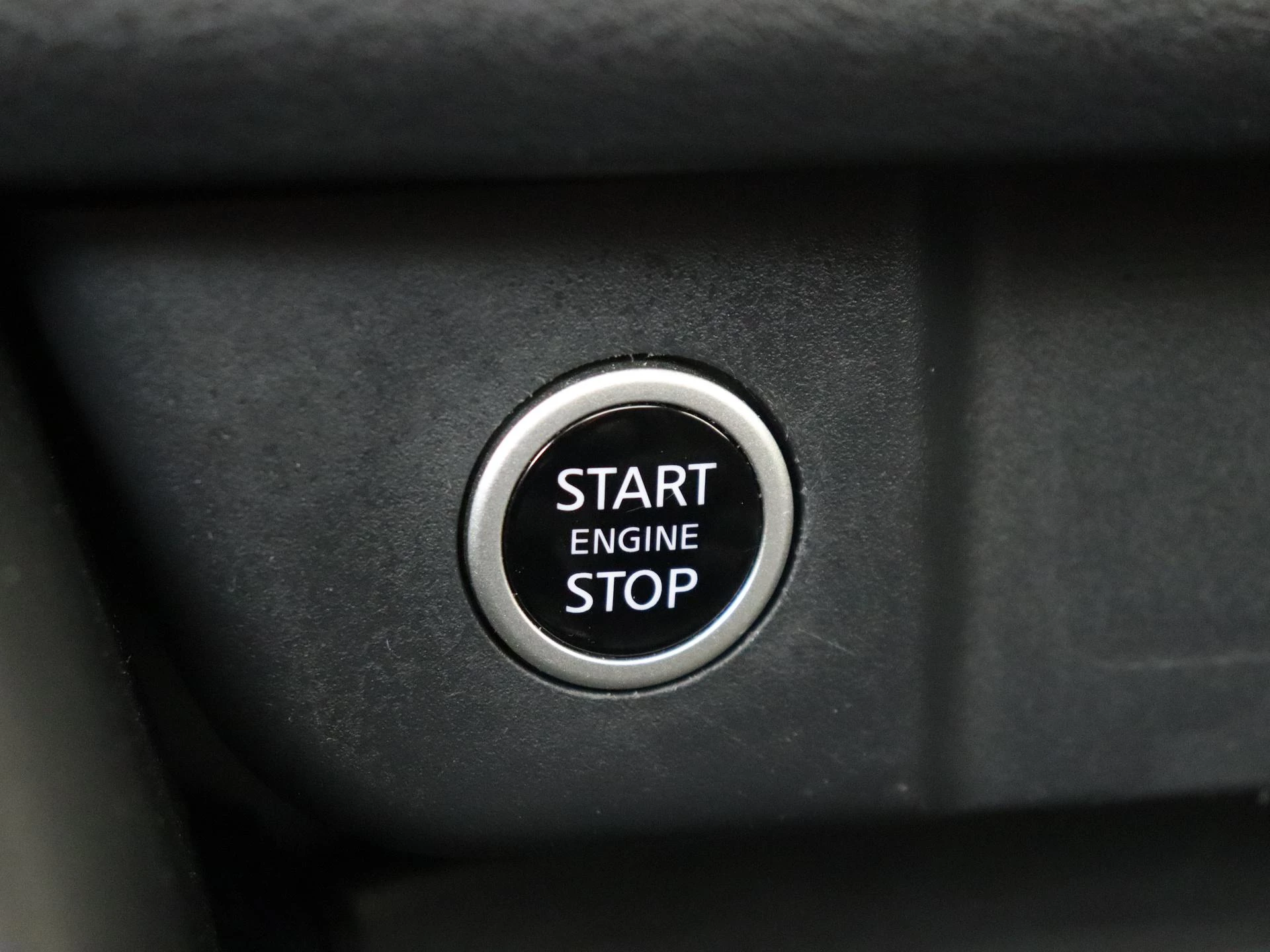 Nissan-QASHQAI-image-19