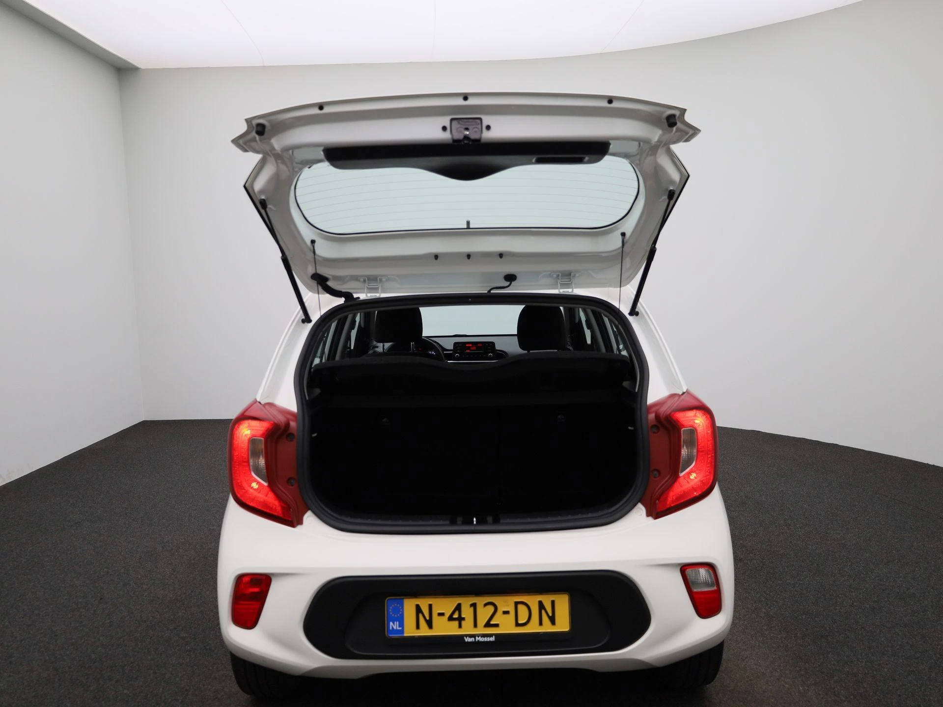 Kia-Picanto-image-10