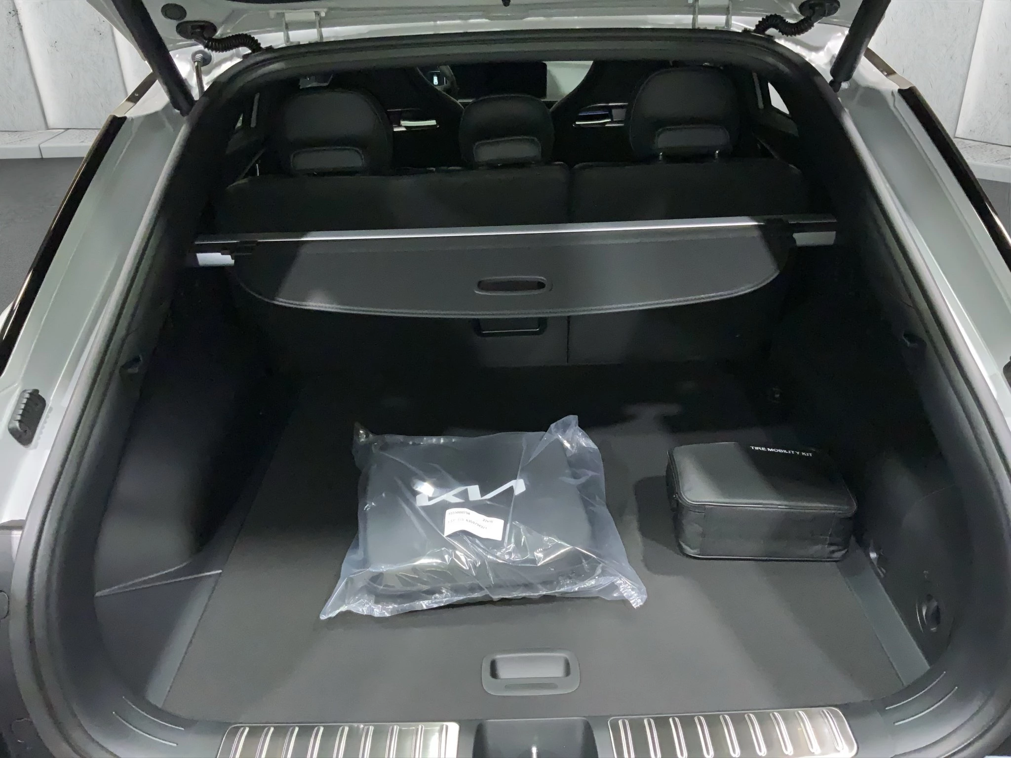 Kia EV6 GT 84 kWh 478 kW Allradantrieb Sports Utility Vehicle. 5-türig