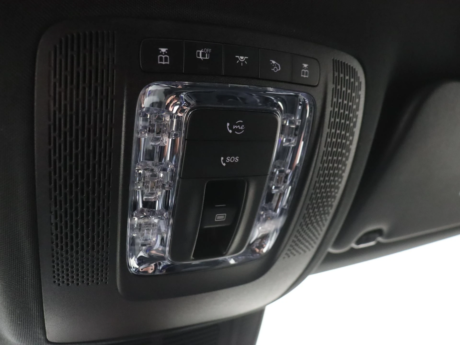 Mercedes-Benz-GLE-image-22