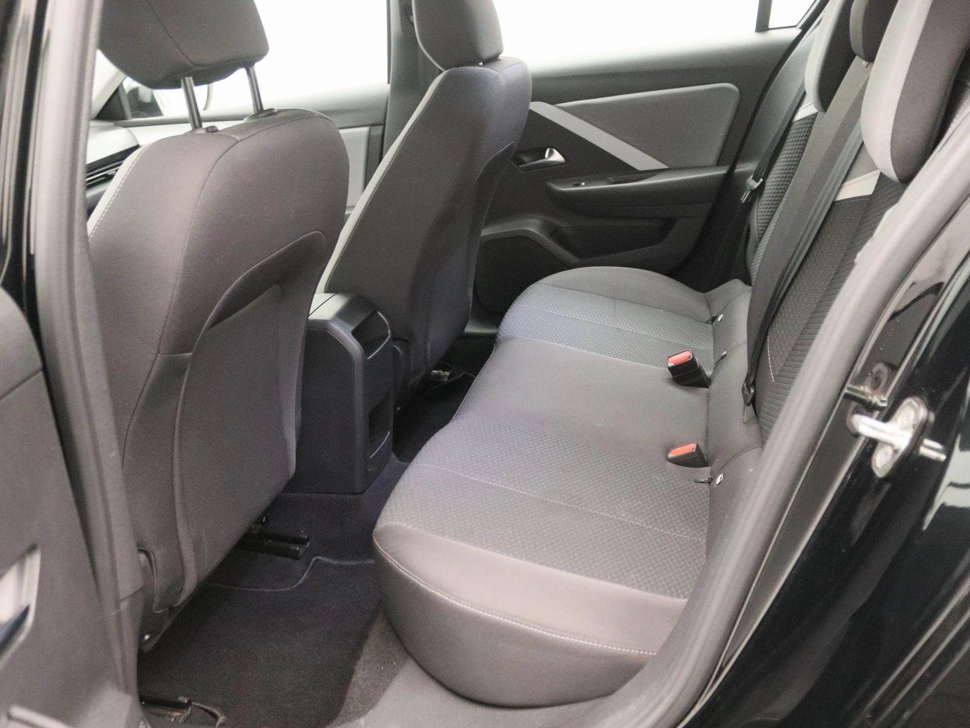 Opel-Astra-image-12