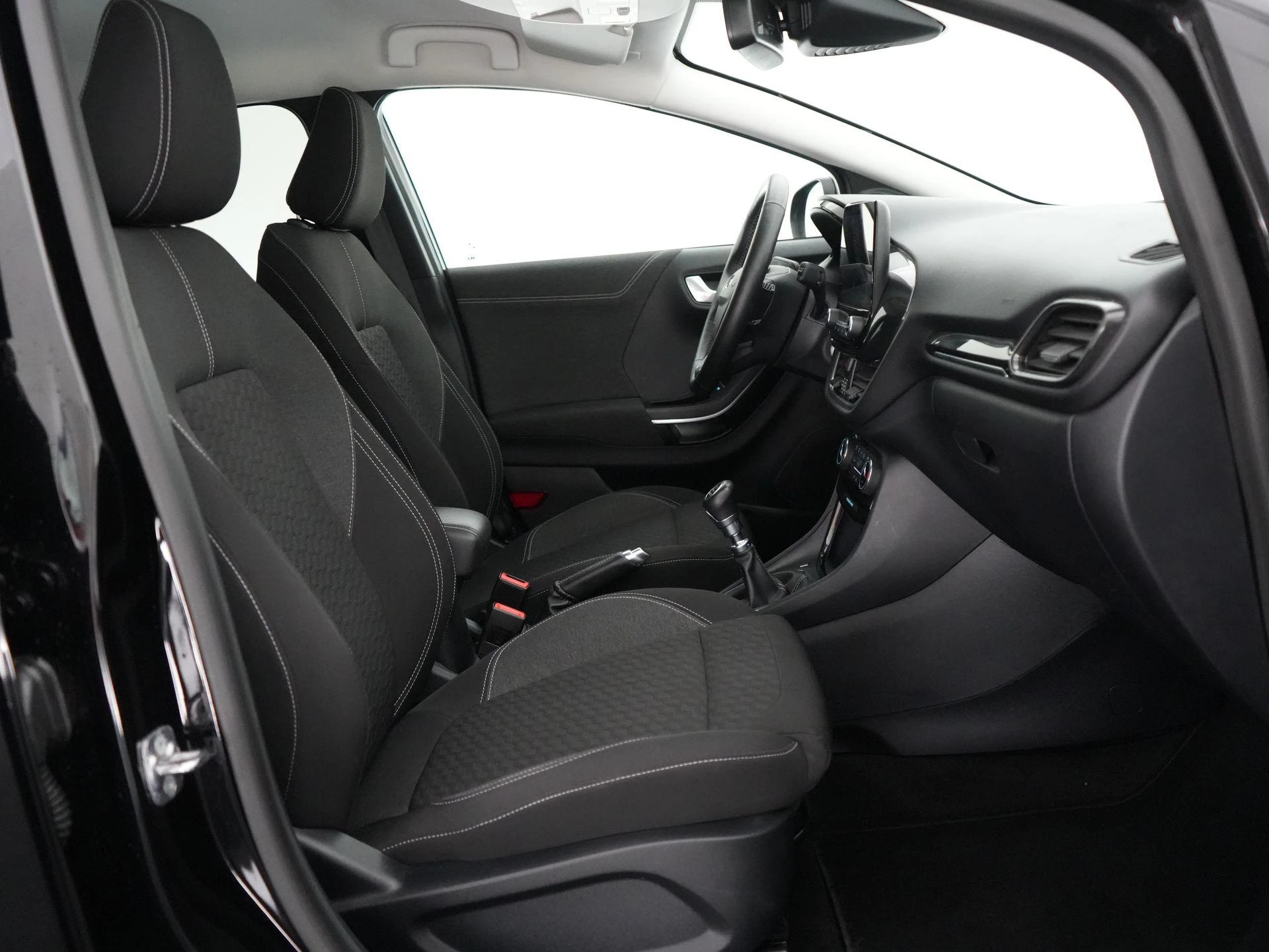 Ford Puma 1.0i Ecoboost mHEV 92kW Titanium
