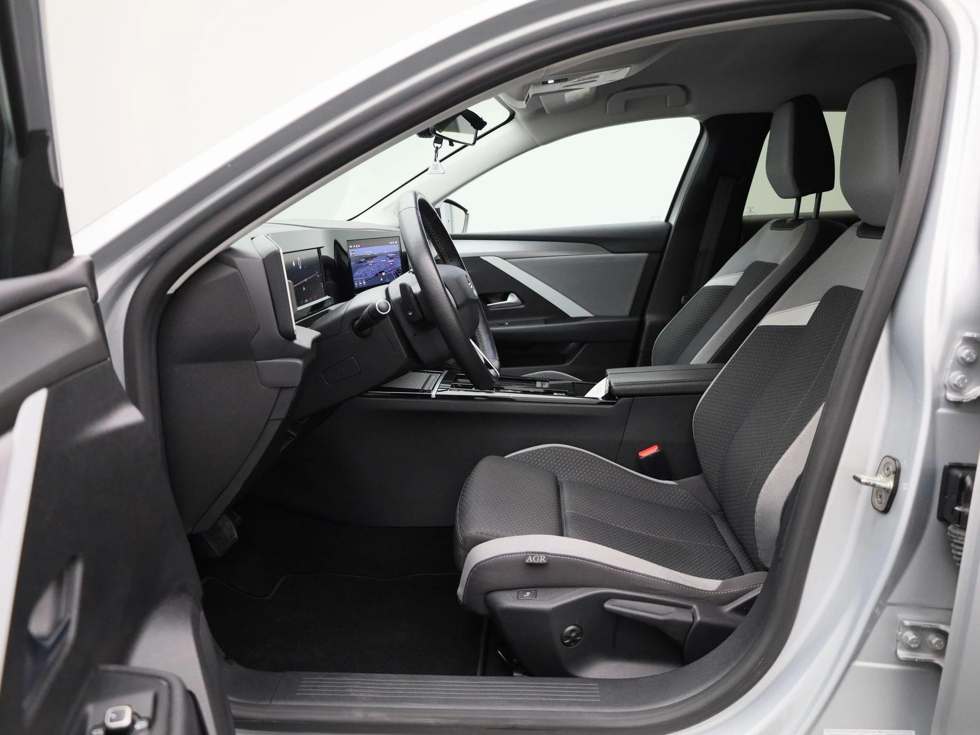 Opel-Astra-image-10