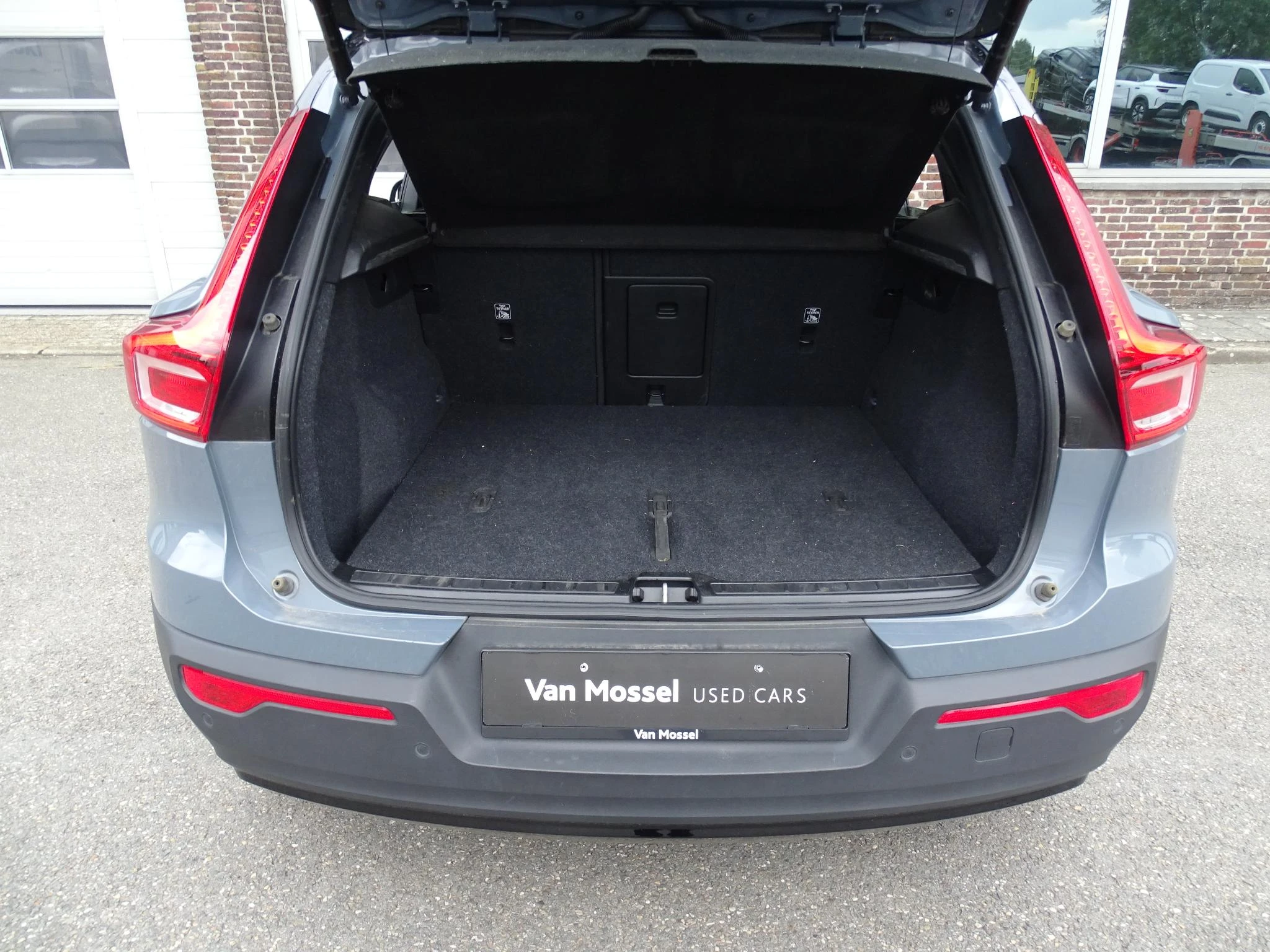Volvo-XC40-image-16
