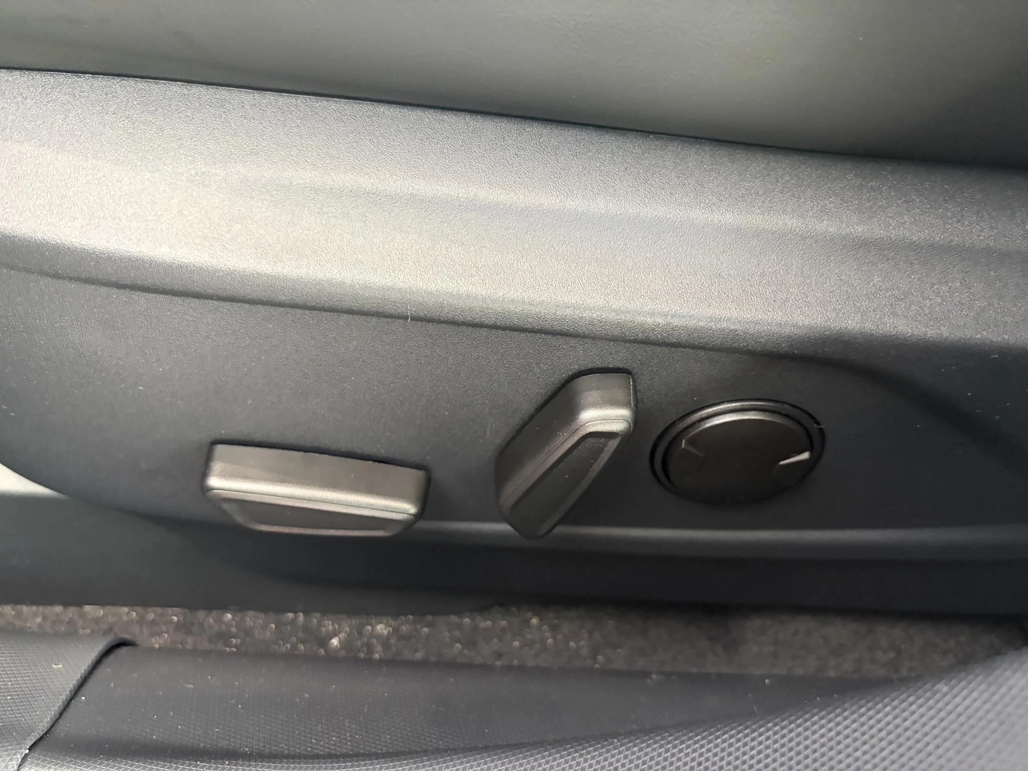 Ford-Mustang Mach-E-image-10