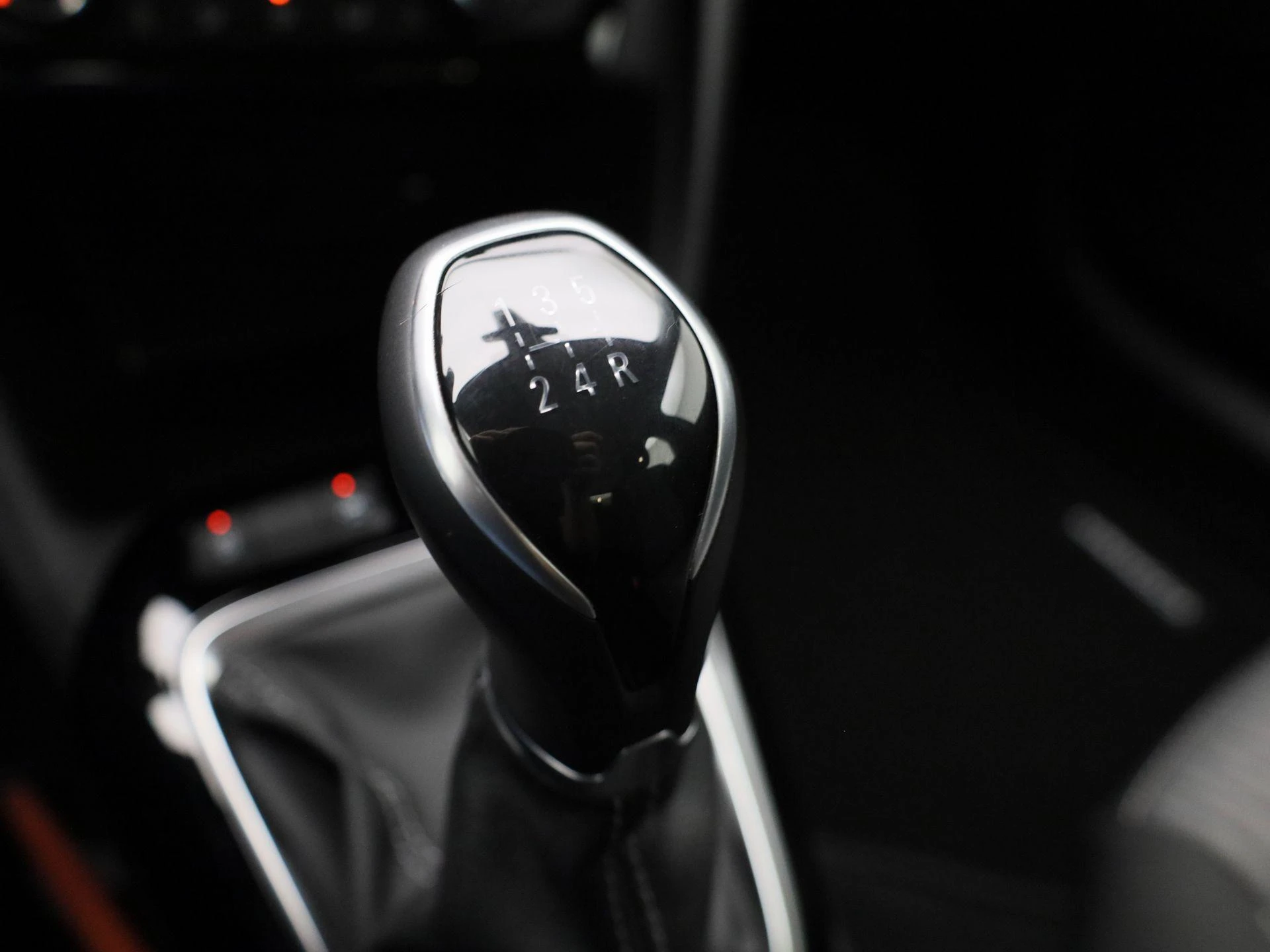 Opel-Corsa-image-19