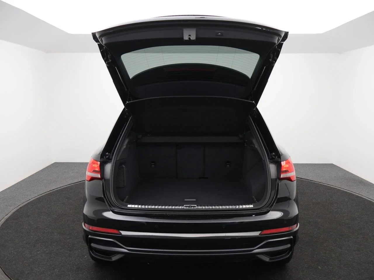 Audi-Q3-image-3