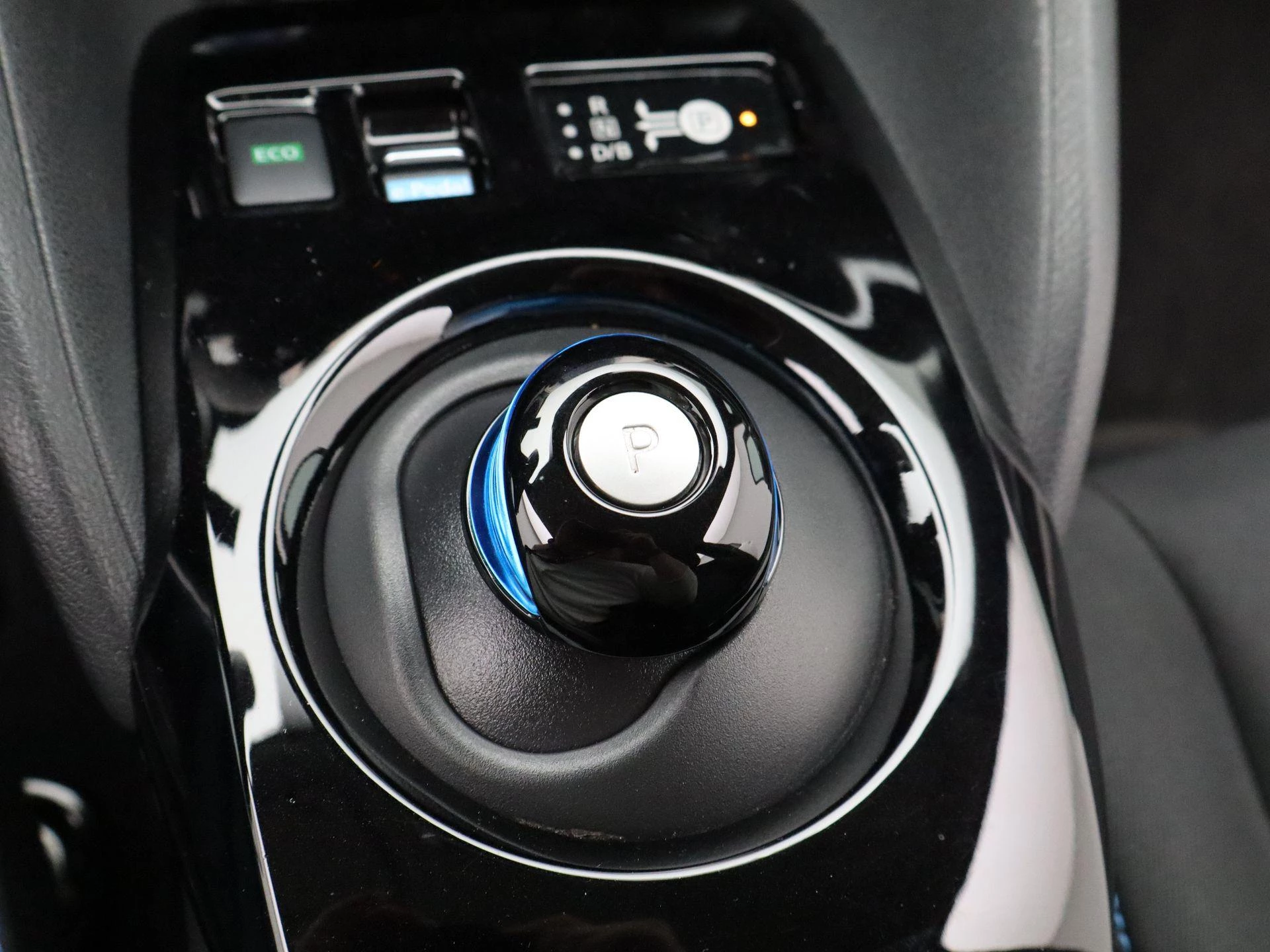 Nissan-Leaf-image-22