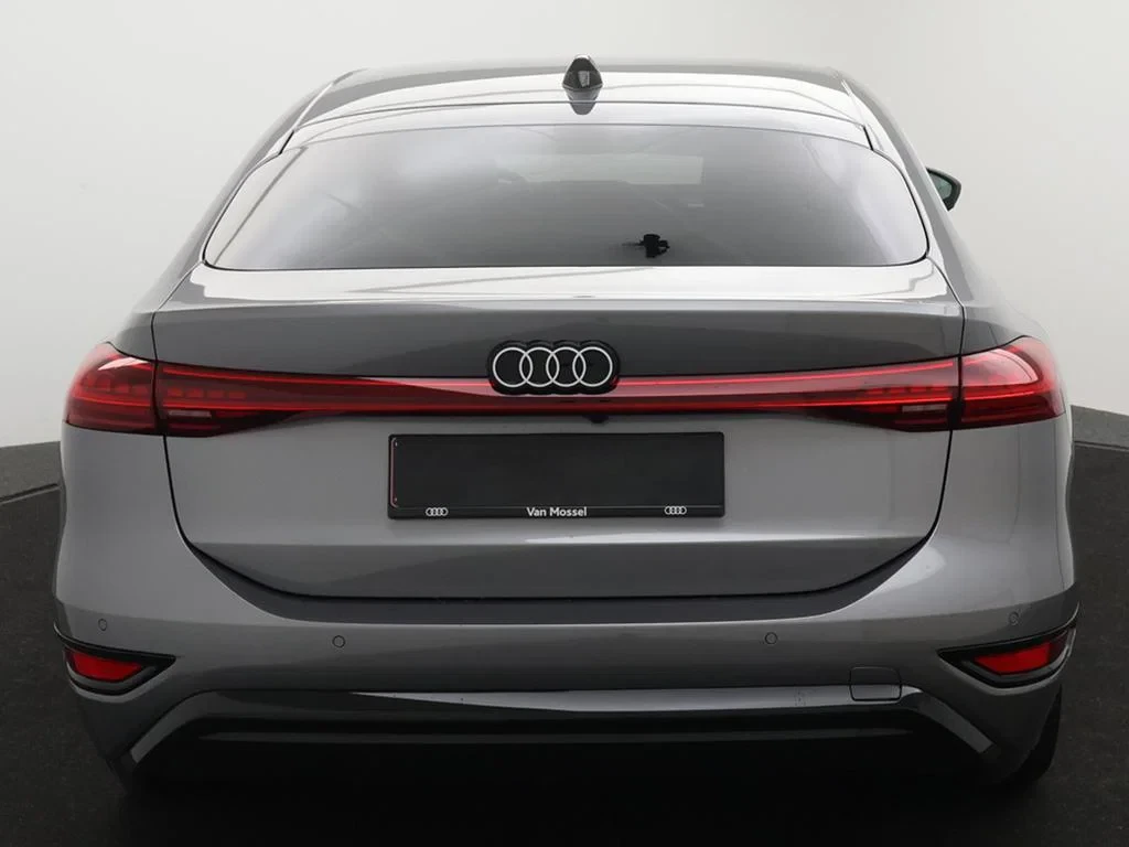 Audi-A6 Sportback e-tron-image-3