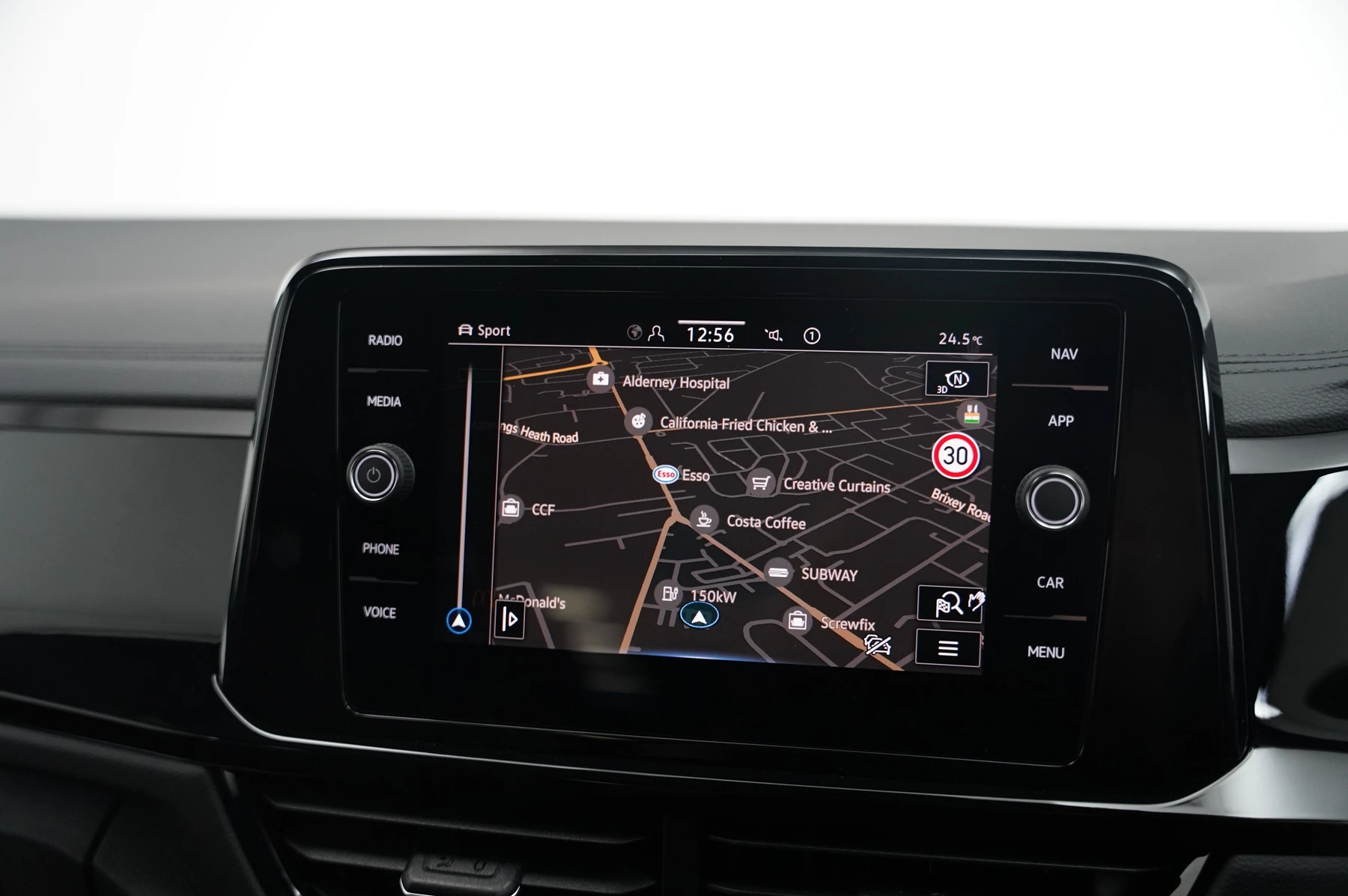 Volkswagen-T-Roc-image-24