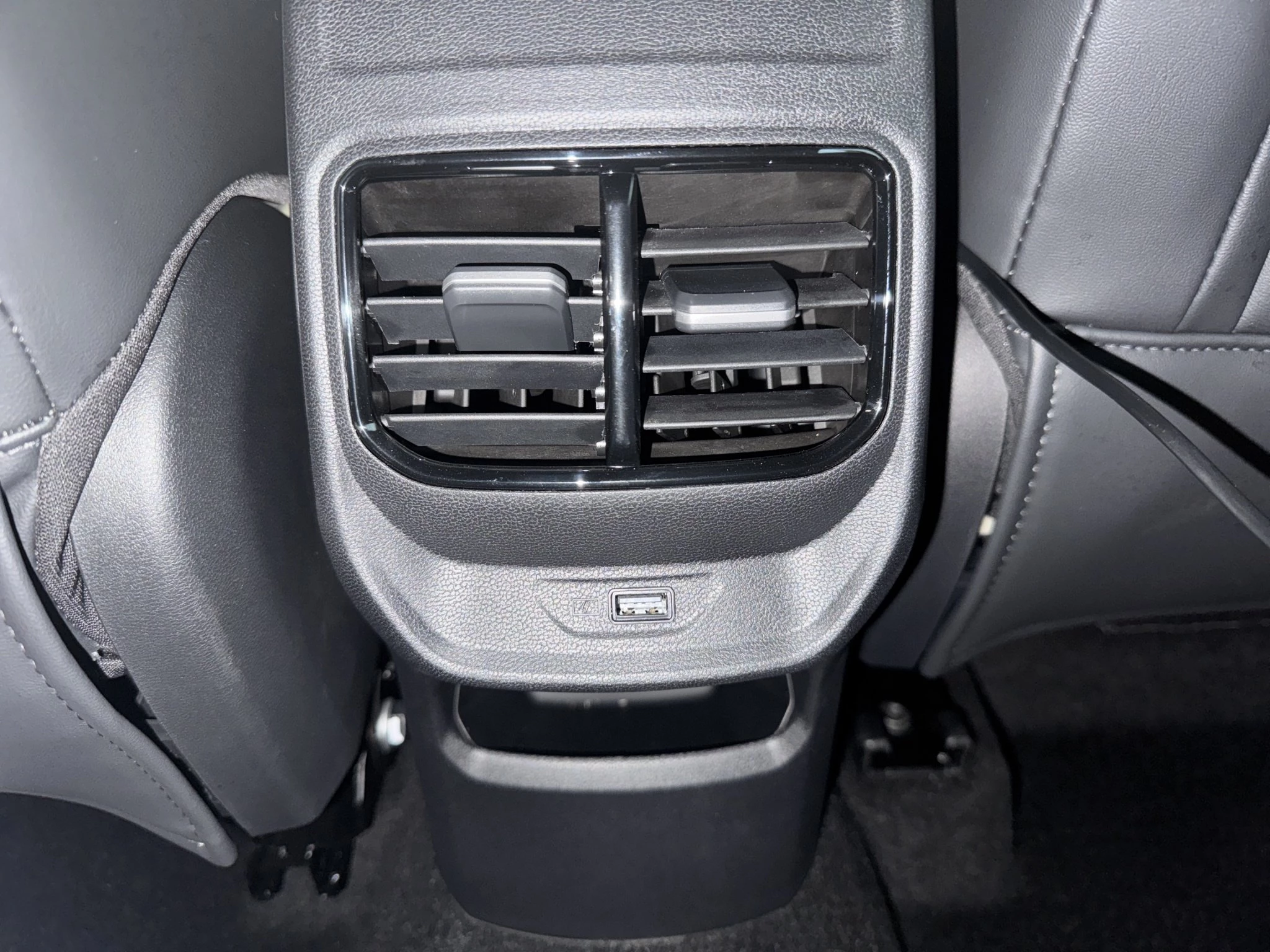 MG MG3 Luxury 1.5 Hybrid+ Aut. | LED | ACC | RFK | GJR | SHZ | PDC | LMF | Klima