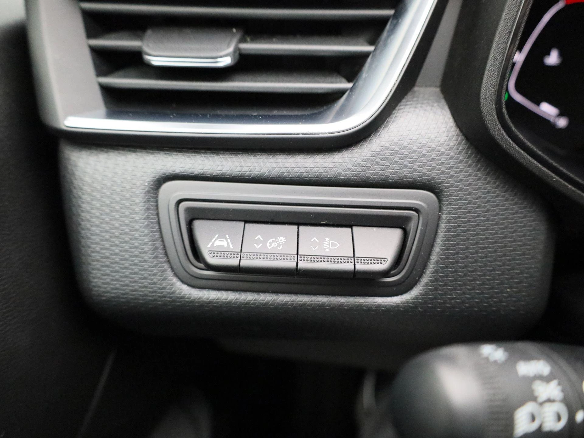 Renault-Clio-image-24
