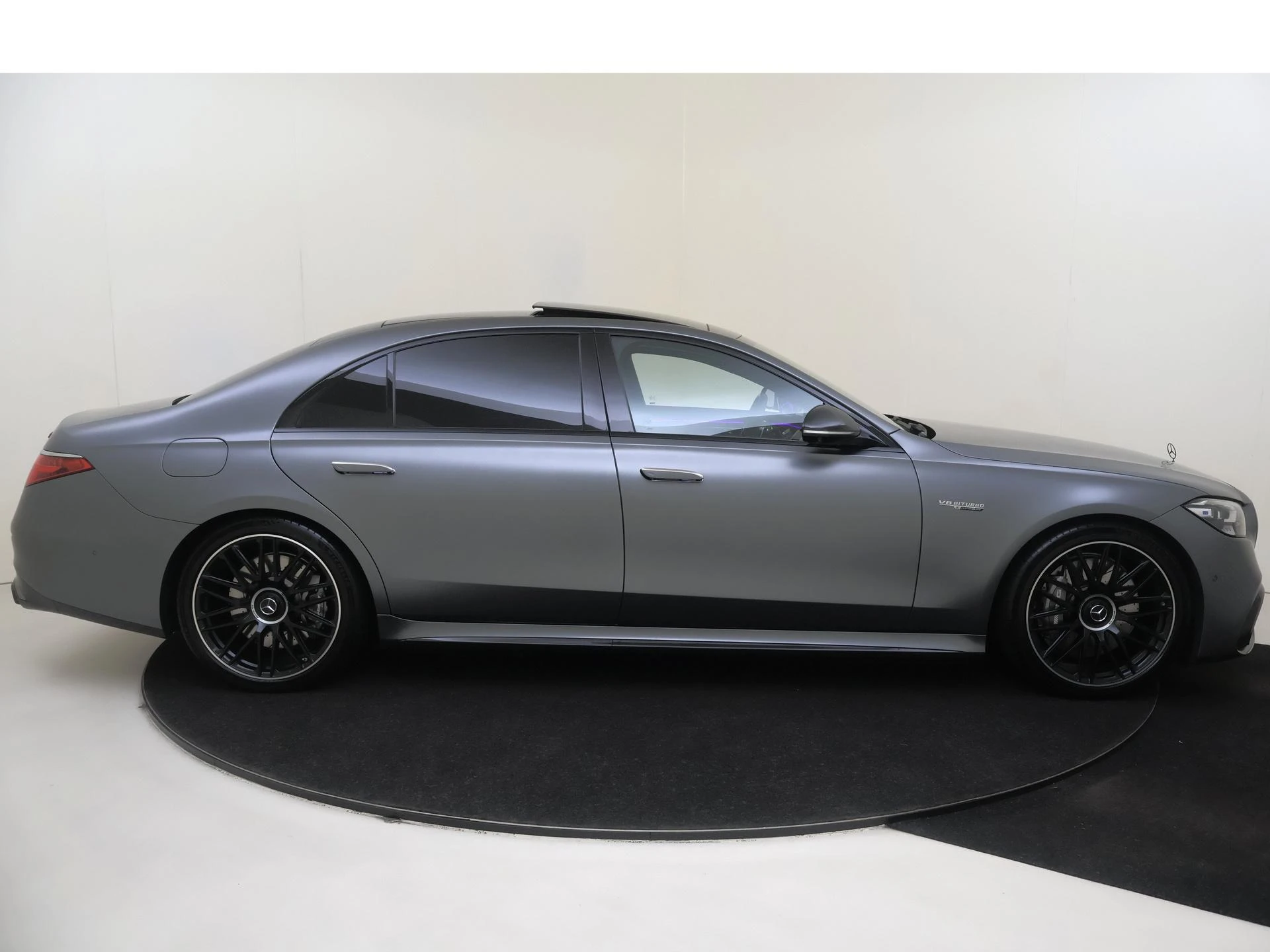 Mercedes-Benz-S-Klasse-image-9