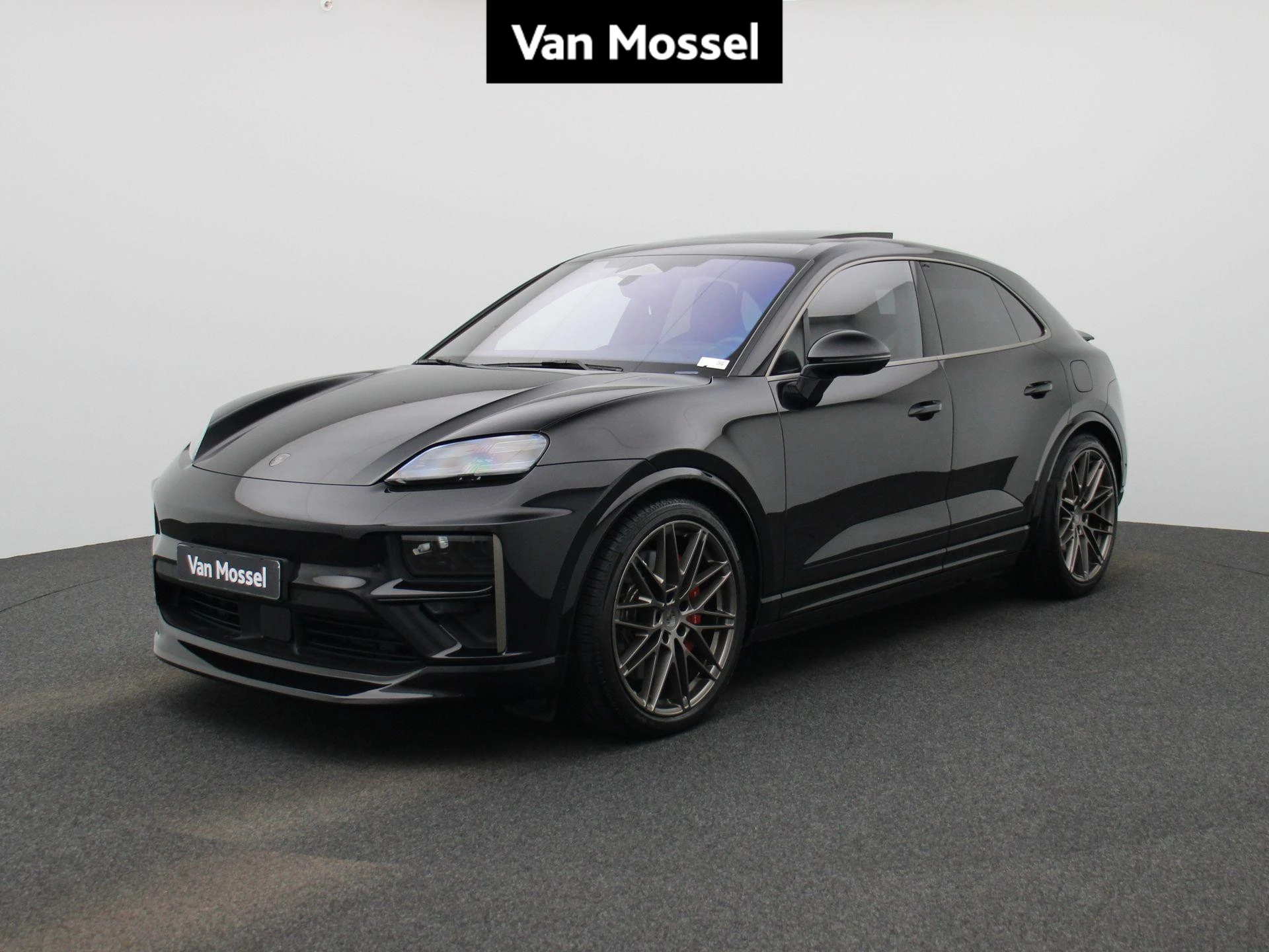 Porsche-Macan-image-0