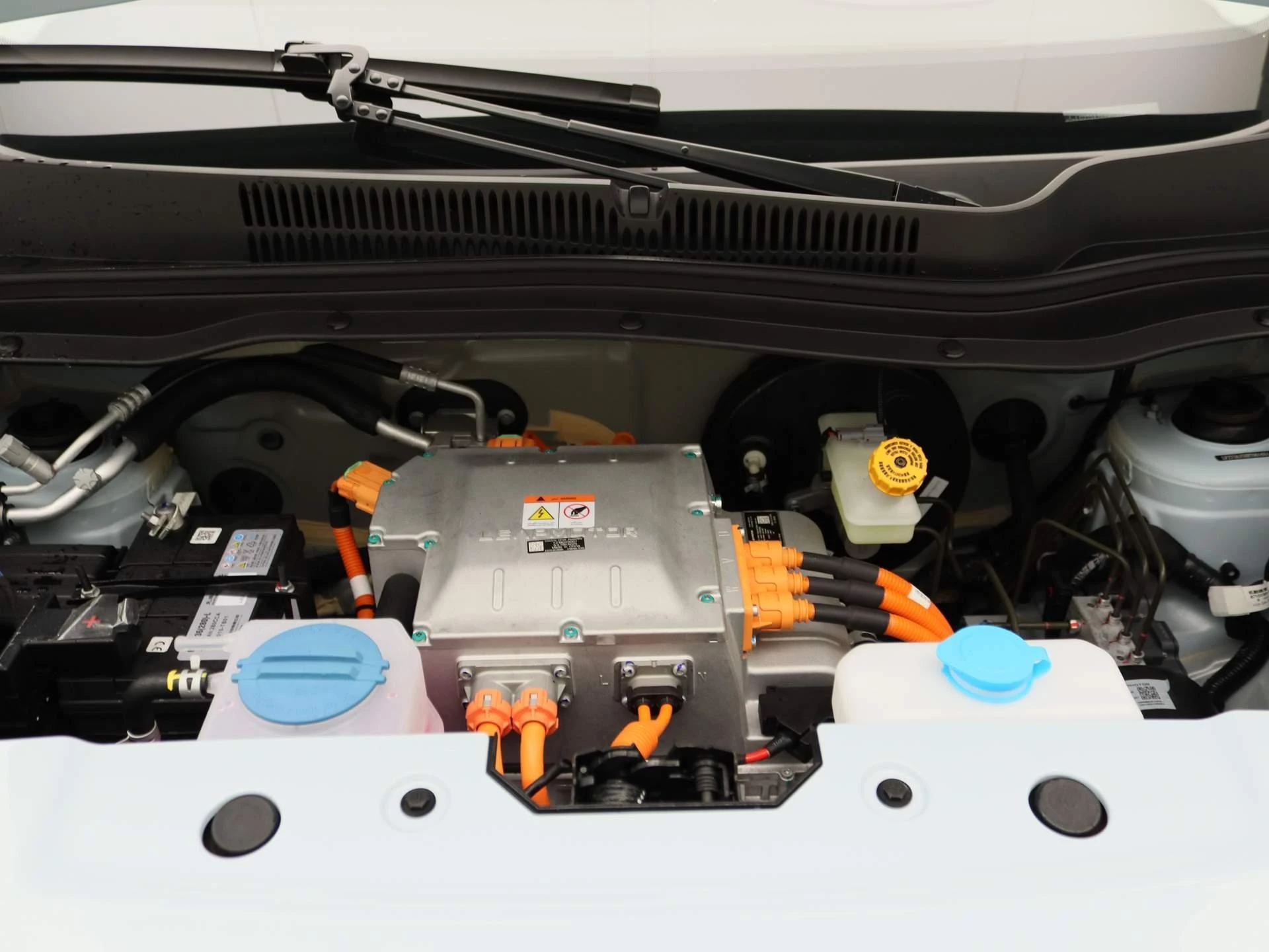 Leapmotor-T03-image-23