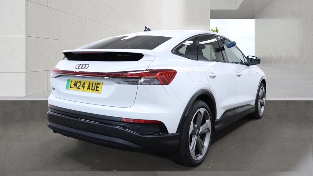 Audi-Q4 Sportback e-tron-image-3