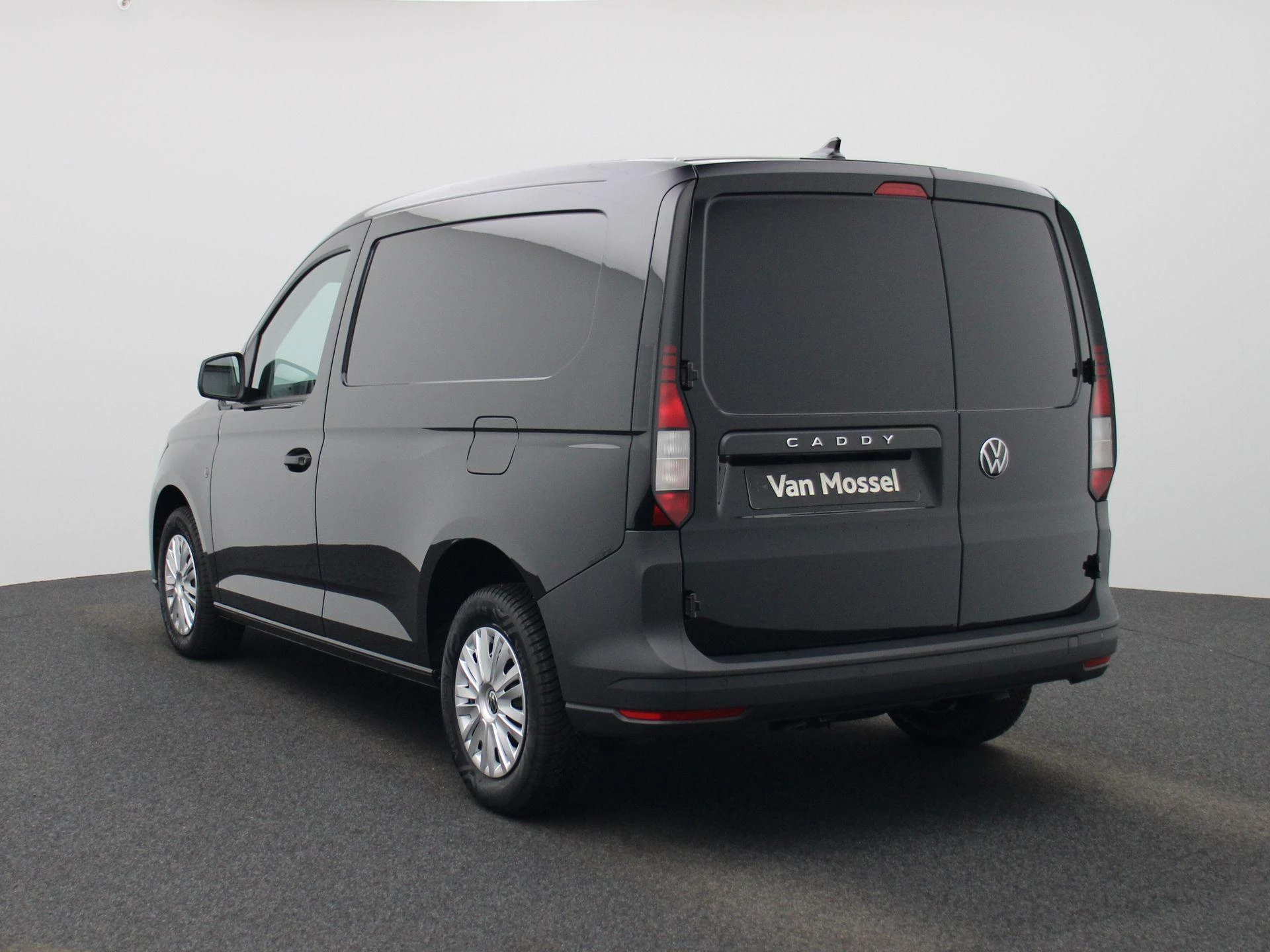 Volkswagen-Caddy-image-1