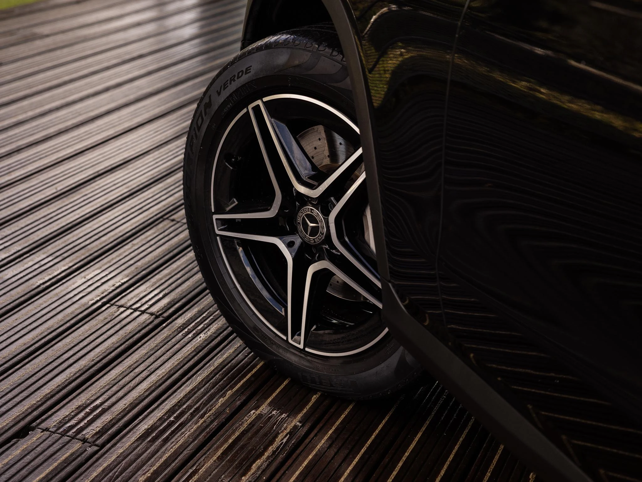 Mercedes-Benz-GLC-image-43