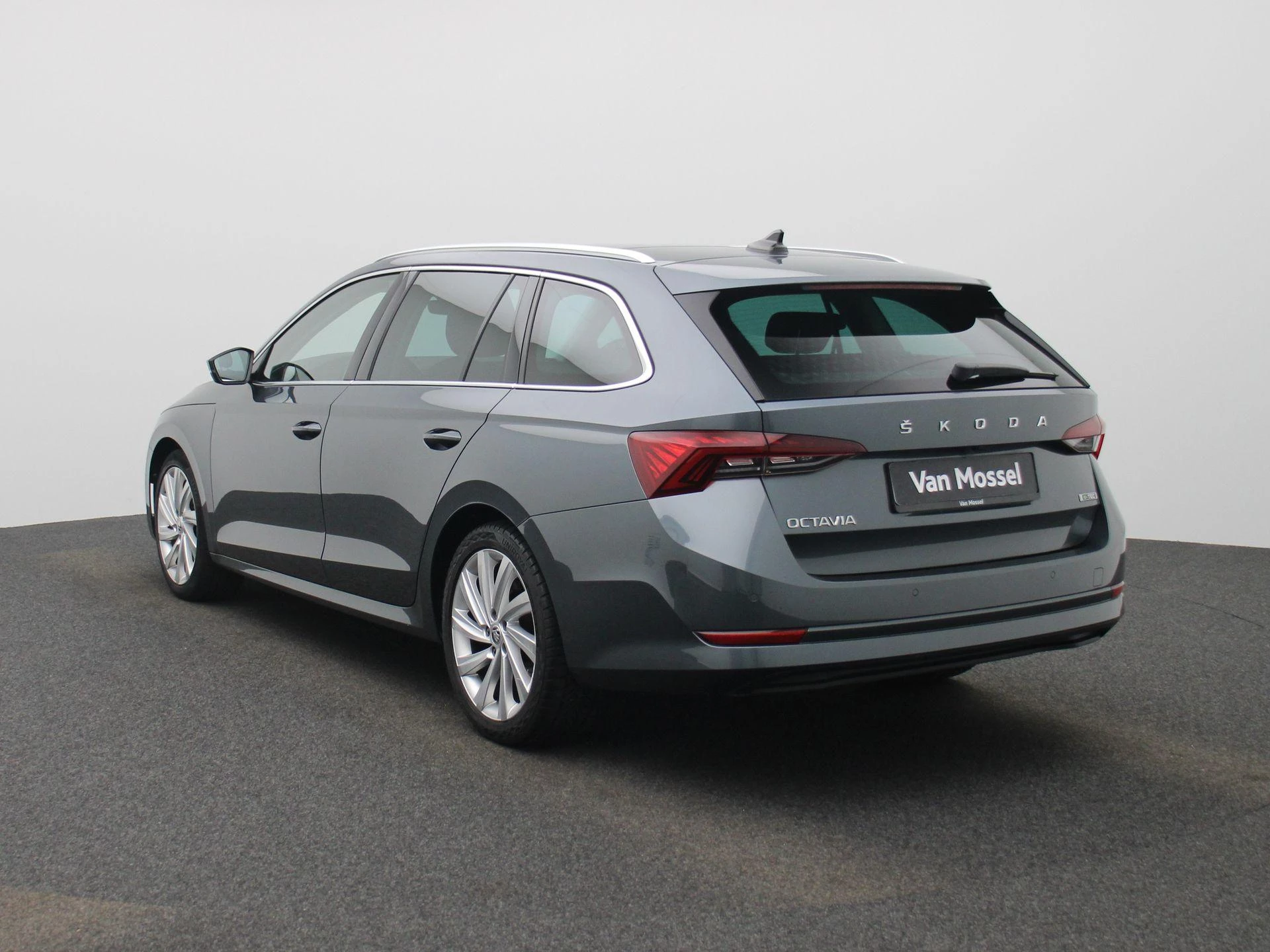 Škoda Octavia Combi 1.5 e-TSI Business Edition Plus