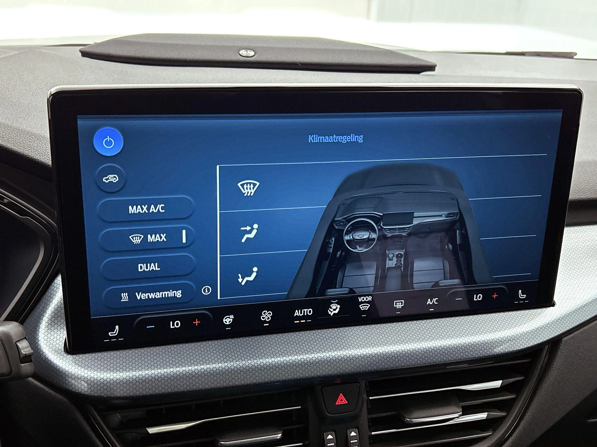 Ford-Kuga-image-14