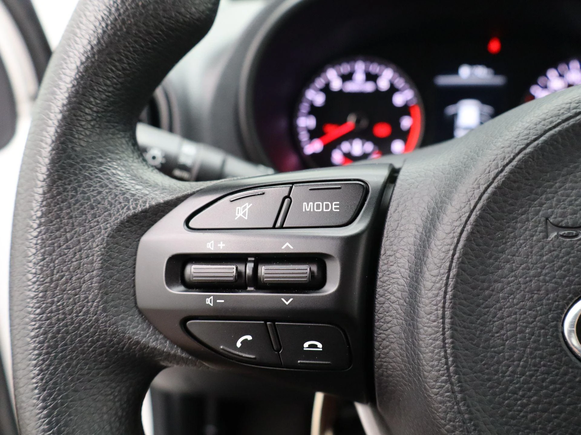 Kia-Picanto-image-21