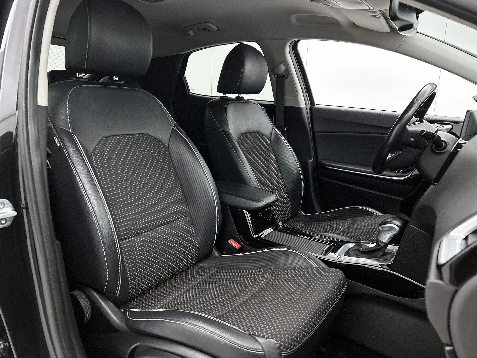 Kia-XCeed-image-36
