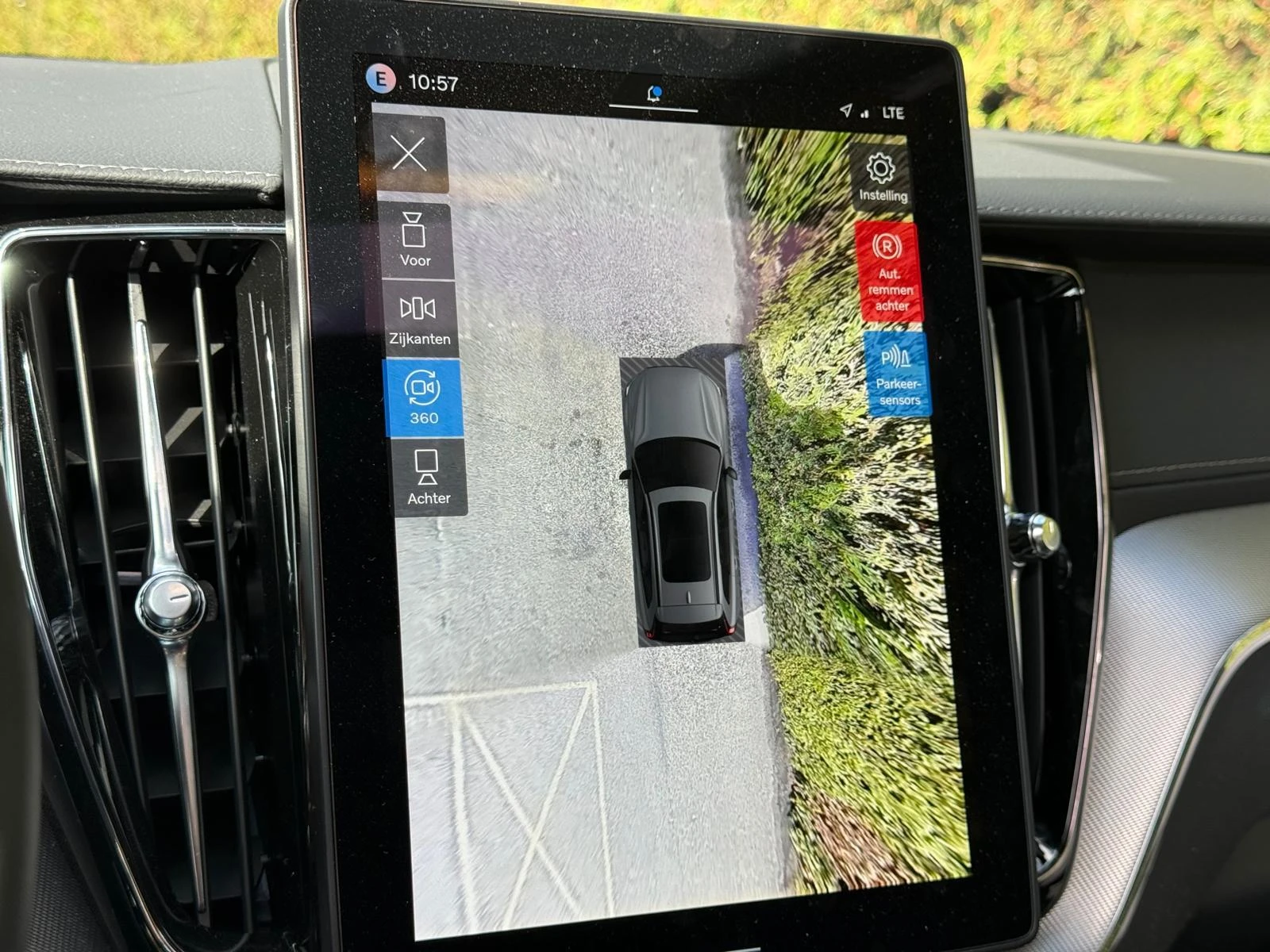 Volvo-XC60-image-6